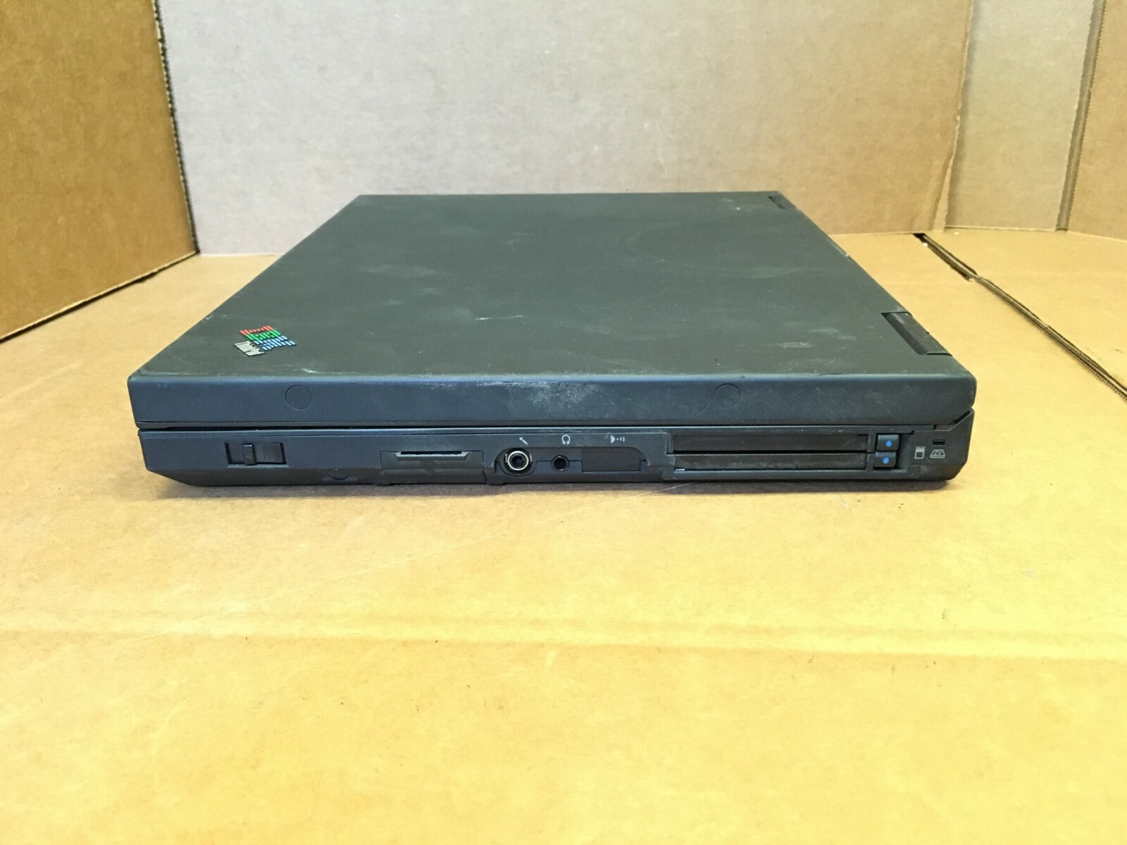 Vintage IBM Thinkpad 600 PENTIUM II 64MB Laptop Windows 98 SE 2645 OFFICE 97