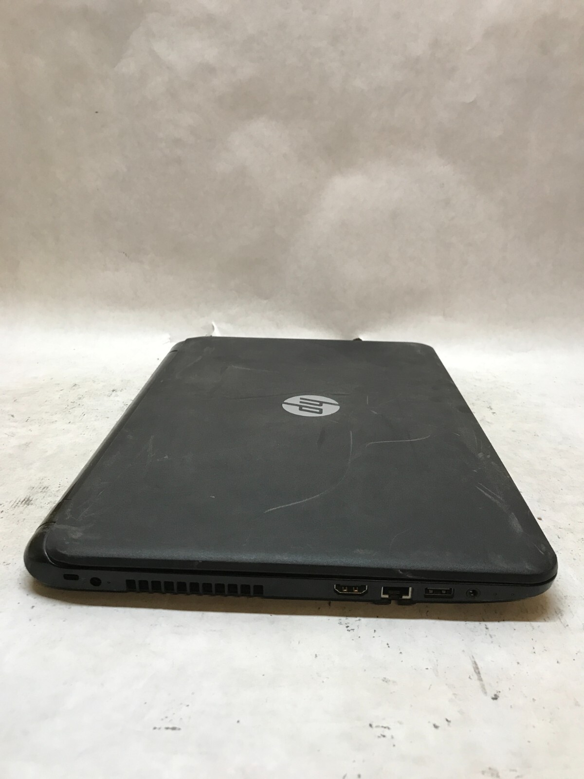 HP 15-r029wm 15″ Laptop Intel Pentium N3520 2.16GHz 4GB RAM NO HDD/OS AS IS – DW