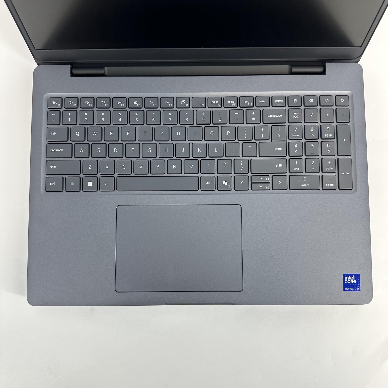 Dell Pro Max 16 Plus MB16250 FHD+ Ultra 9 285HX 96GB 2TB RTX PRO 4000 Blackwell