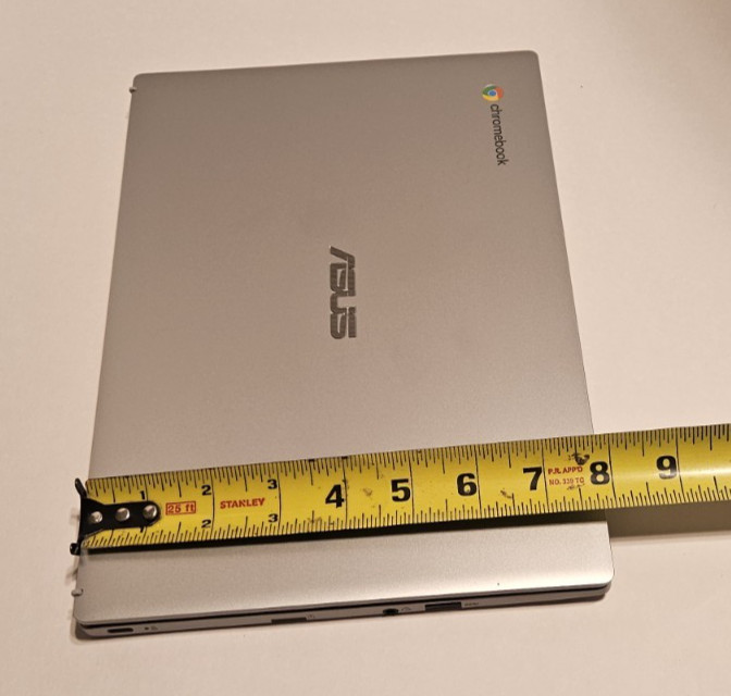 ASUS Chromebook CX1 11.6″ Display Intel N3350 32GB eMMC 4GB RAM CX1100CNA-AS42