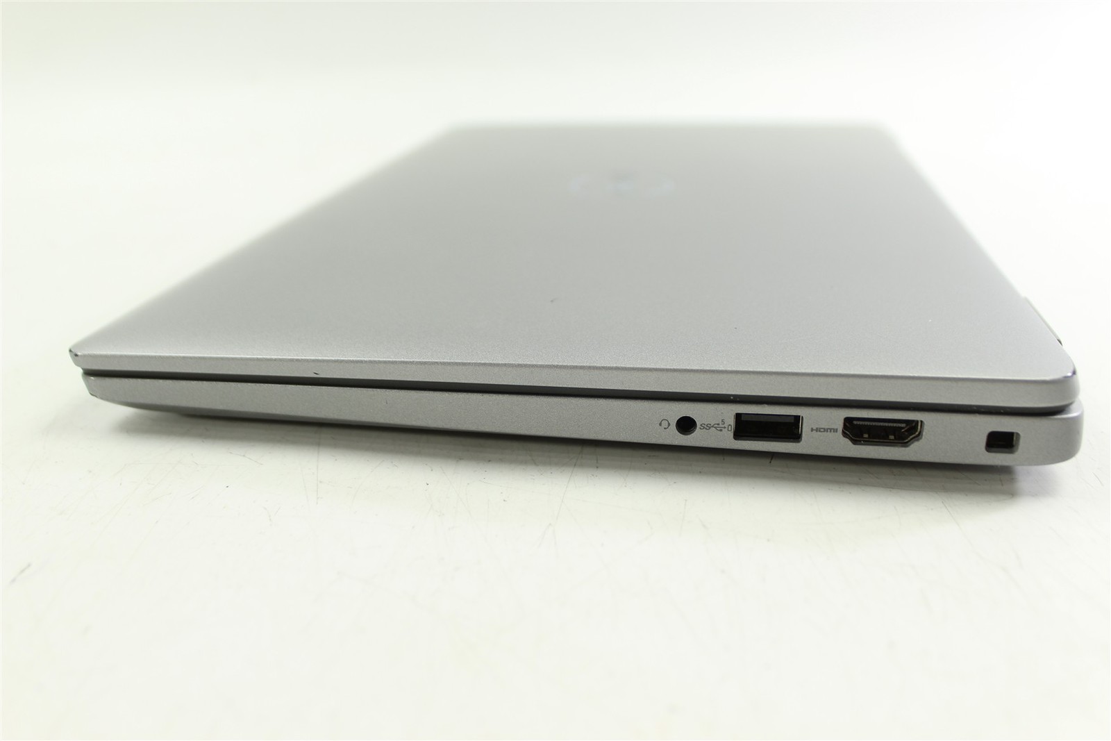 Dell Latitude 5450 14″ FHD Core Ultra 5 135U 1.6GHz 512GB SSD 16GB RAM W11P