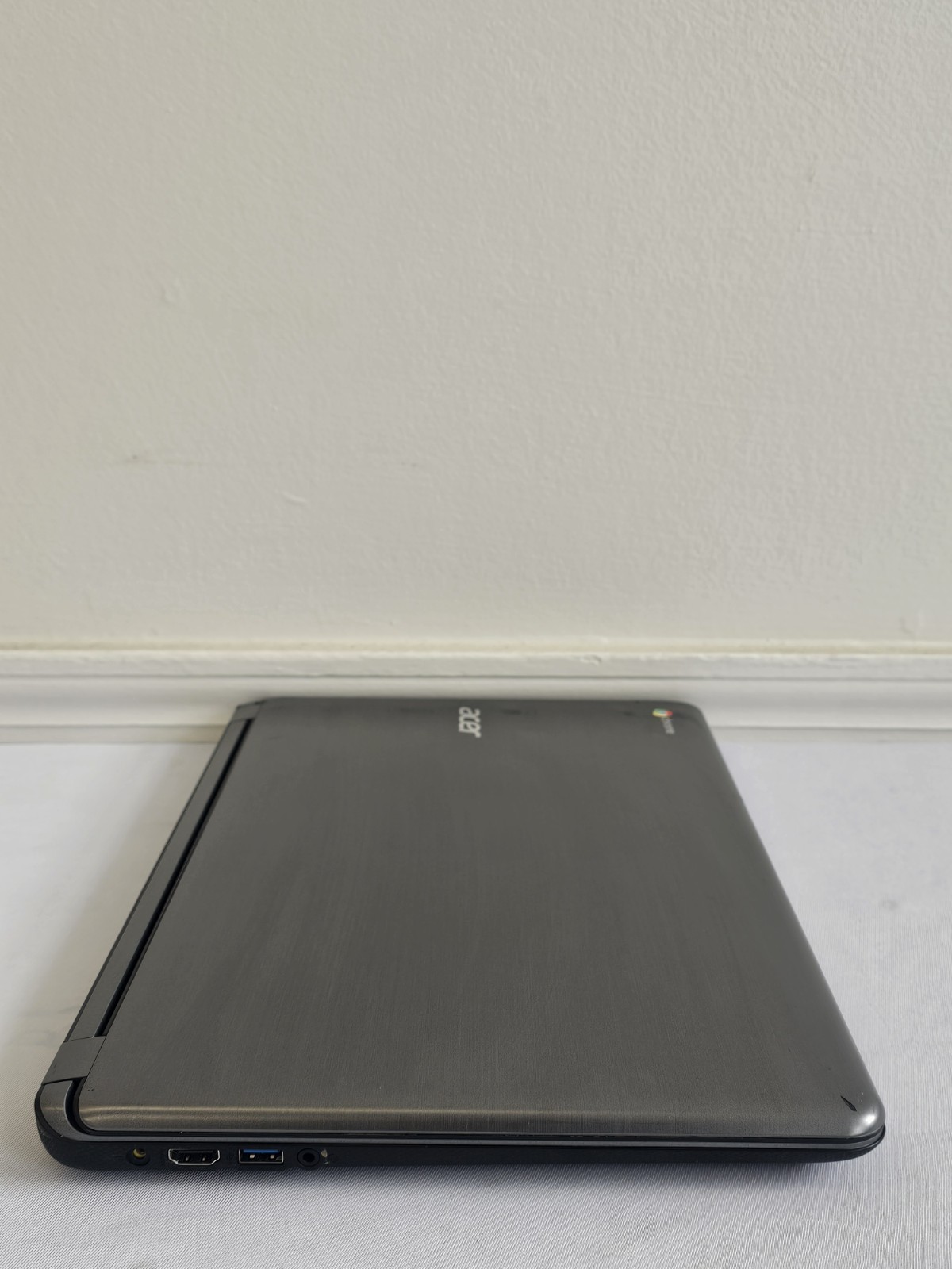 Acer Chromebook 15 CB3-532 Laptop – Intel Celeron N3060 – 2GB RAM BAD BATT READ
