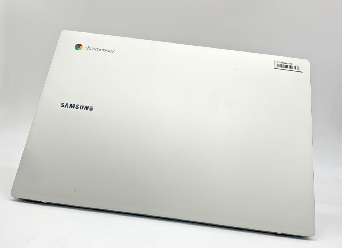 Samsung Galaxy Chromebook GO 14” N4500 2.8GHZ 32GB SSD 4GB LPDDR4 SILVER/B/BOX