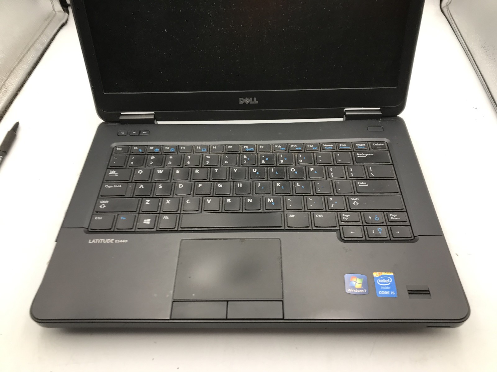 DELL LATITUDE E5440 – FOR PARTS/REPAIR – INTEL I5 4TH GEN – NO RAM – READ – BB!!