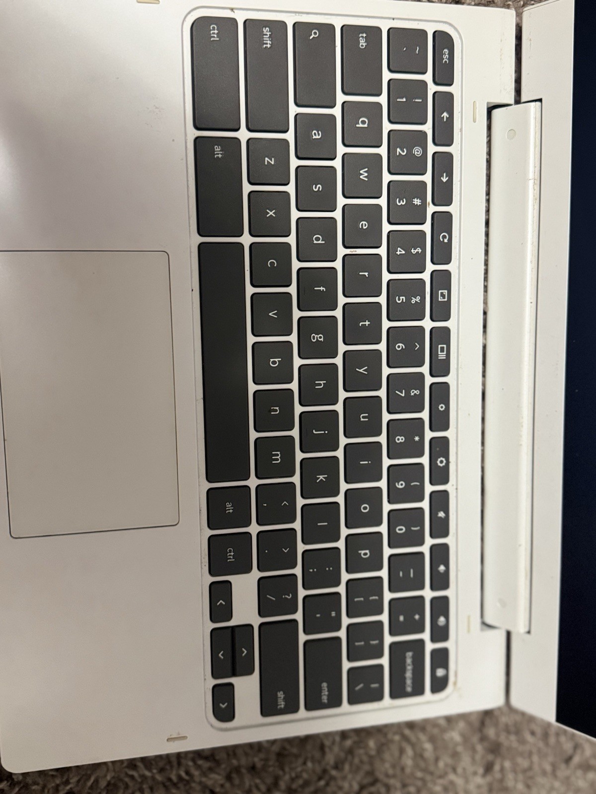 Lenovo Chromebook 11in MediaTek MT8173C White Laptop Chrome OS w/ Charger