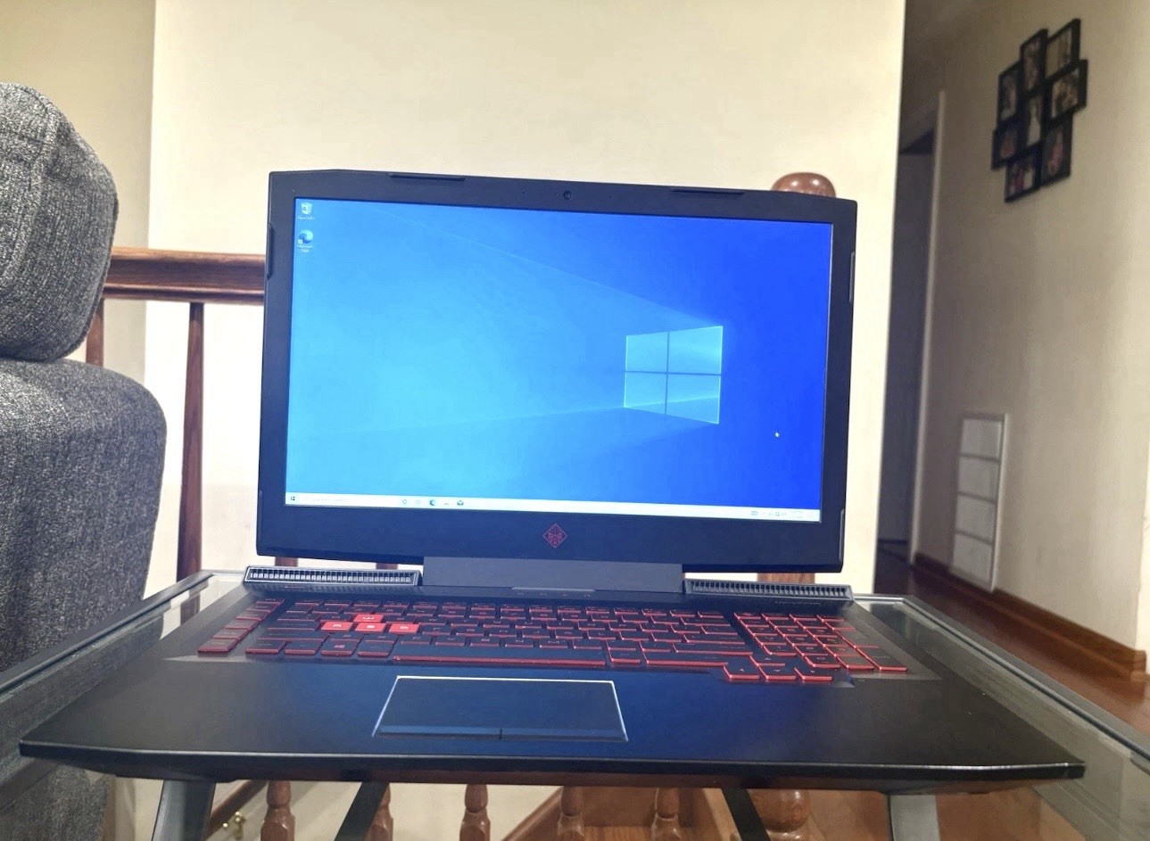 Hp Omen/ 7th I7/32 Ram/256ssd/win 10 Pro/ Charger Included/ Gaming Laptop