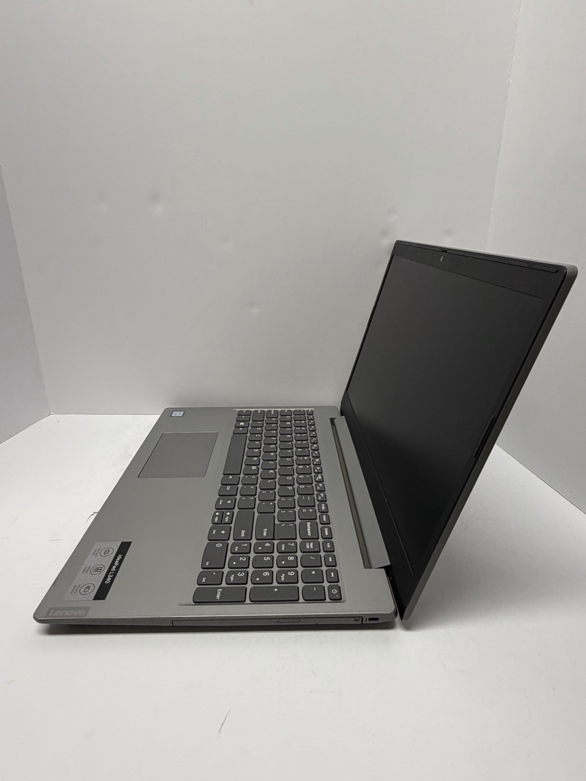 Lenovo Ideapad L340-15IWL i3-8145U 2.10Ghz Laptop 15.1″ w/ 1Tb HD, 8Gb, No OS