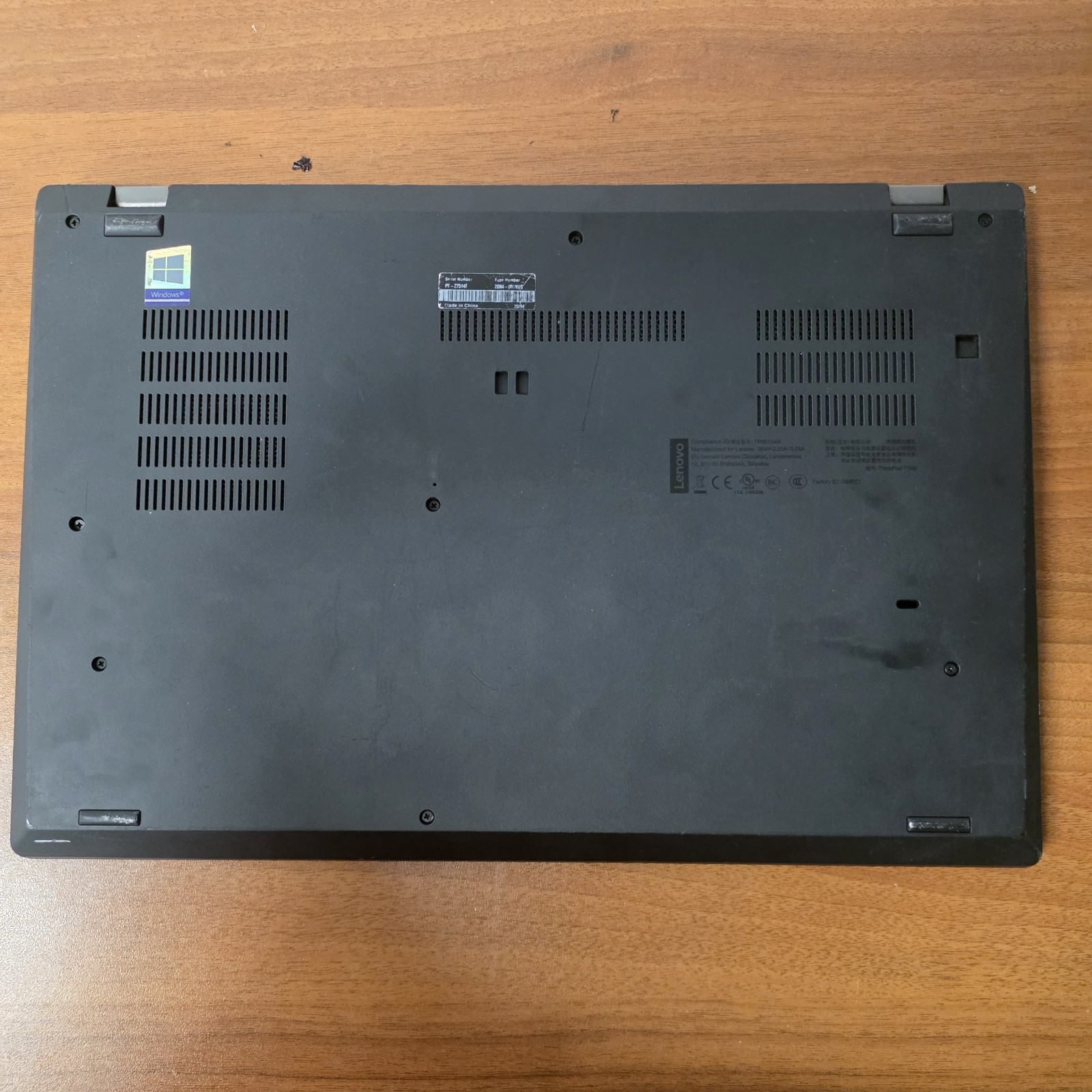 Lenovo ThinkPad T590 – i7 – 16GB RAM – 1TB SSD – 15.6″ Business Laptop READ DESC