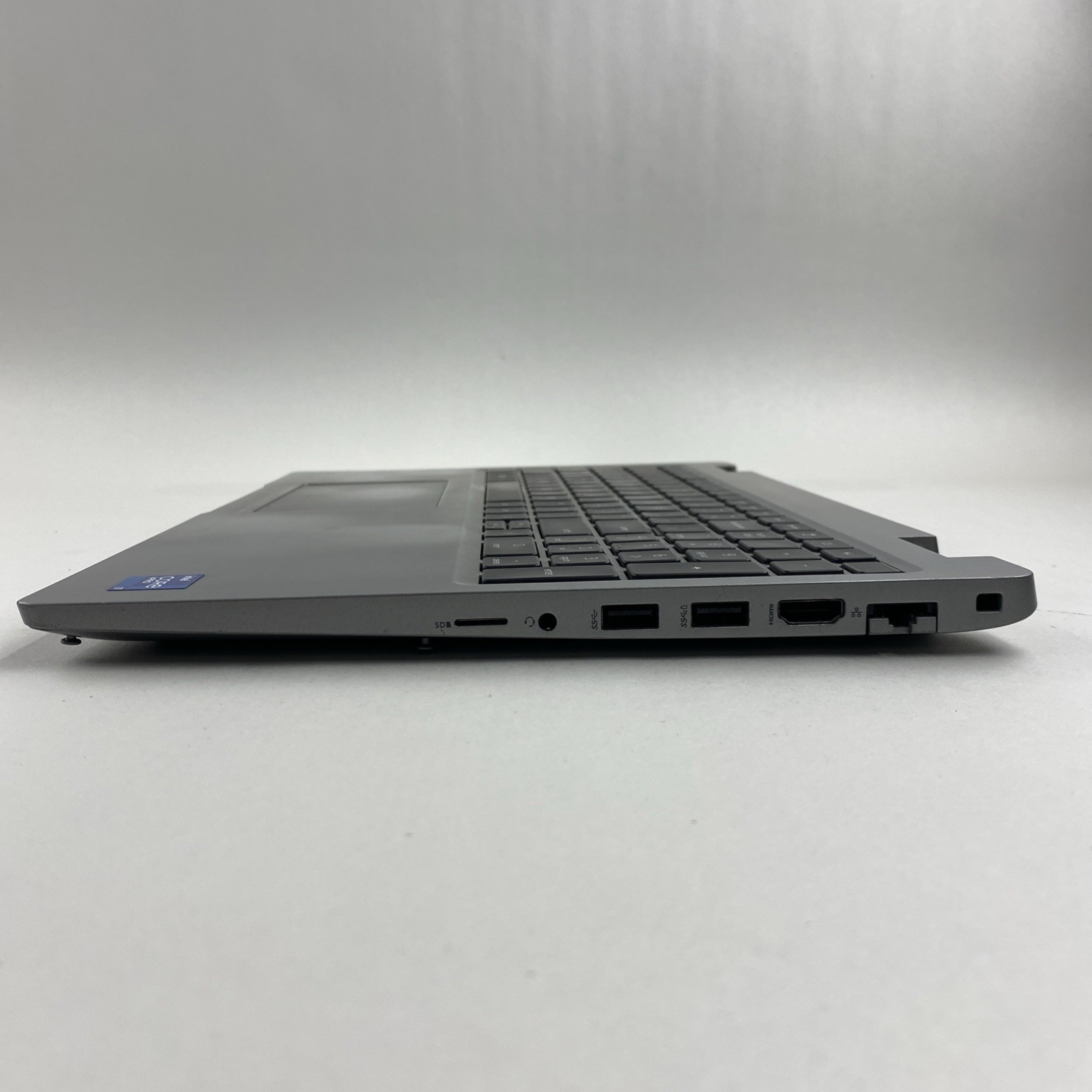 Dell Latitude 5520 i7-1185G7 3.00GHz 16GB RAM No Battery No HDD No OS No Screen
