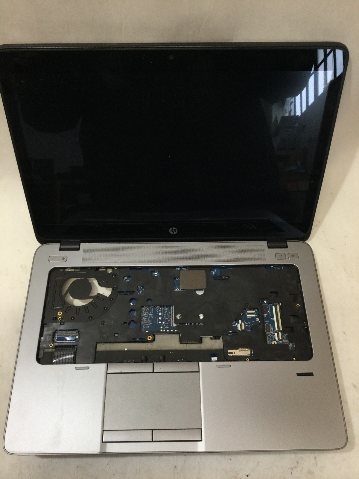 HP ELITEBOOK 840 G2 – FOR PARTS – MISSING COMPONENTS – READ DESCRIPTION – BB