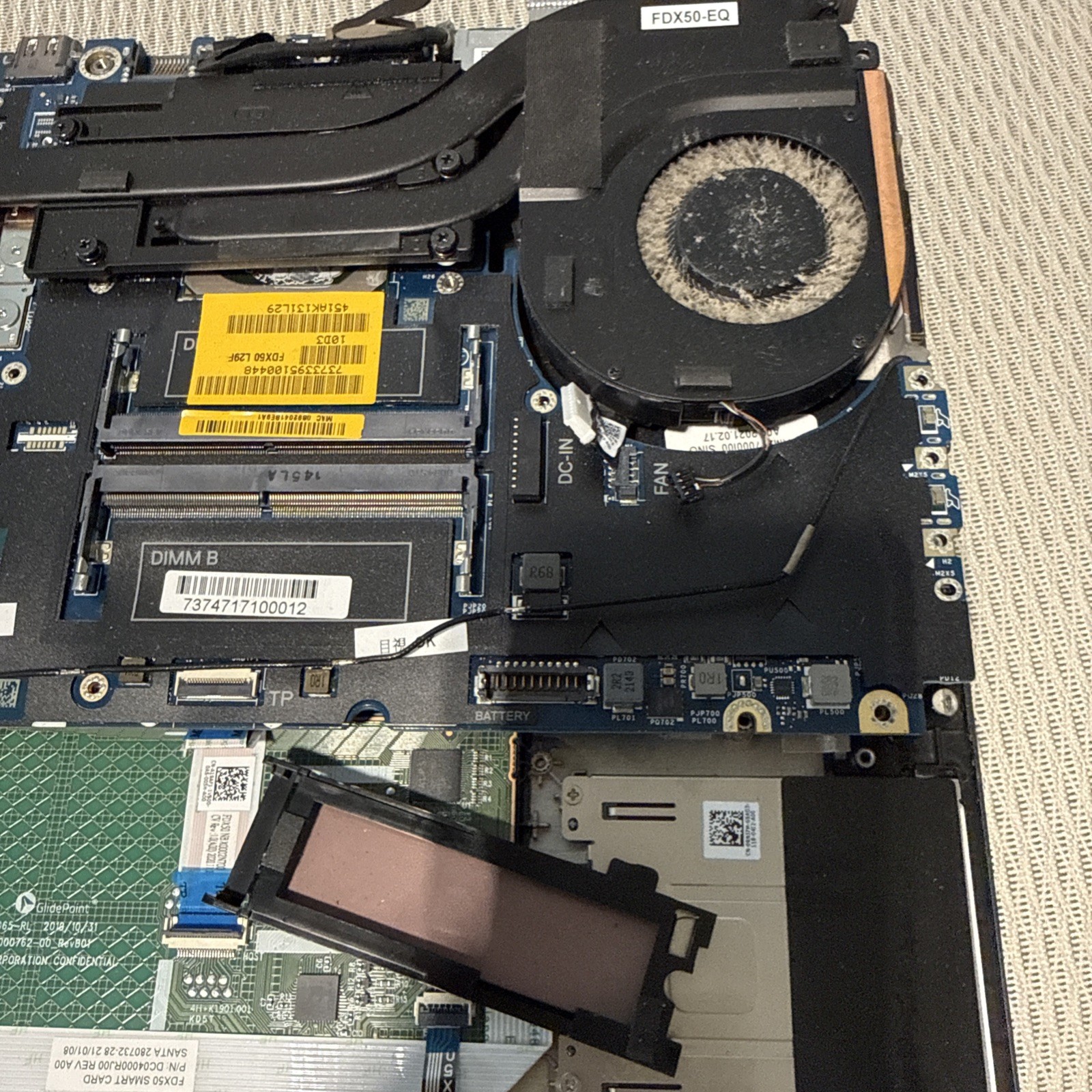 Dell Precision 7550 | i7-10875H | 16GB RAM | NO SSD RTX 3000 *DEAD*