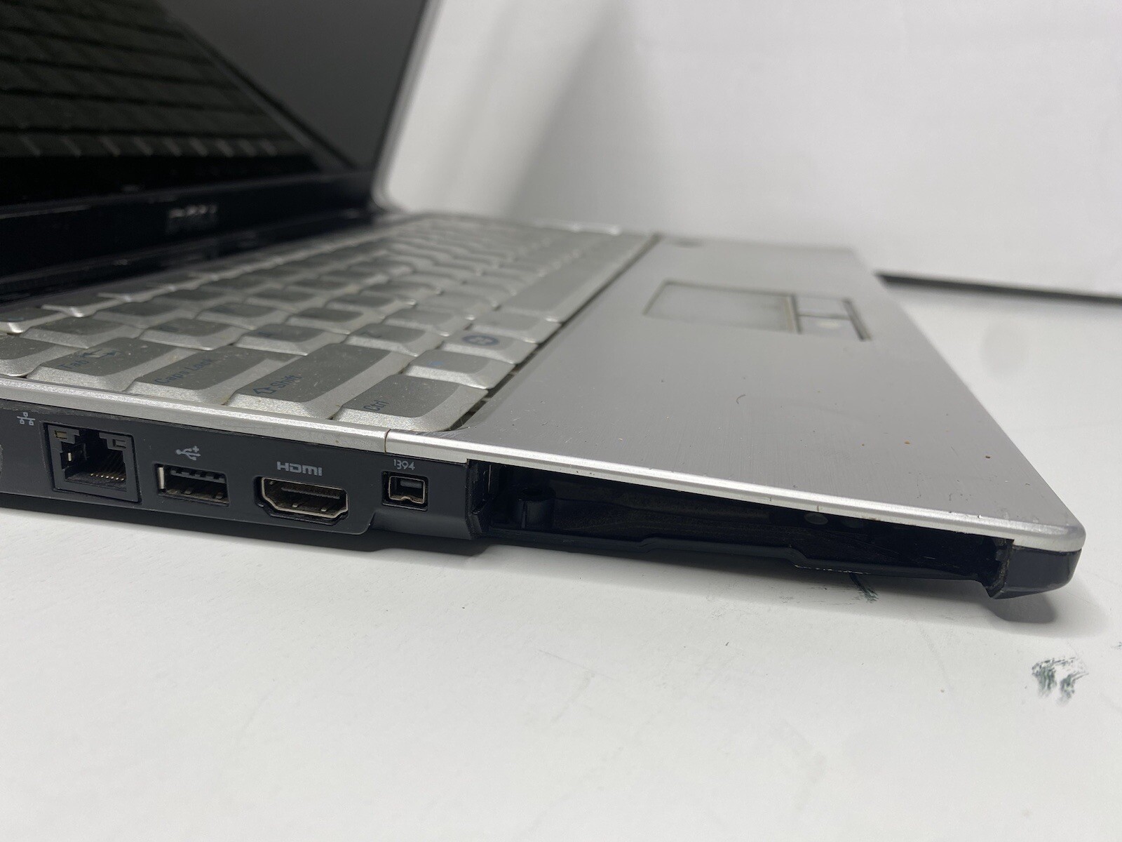 Dell XPS M1330 Core 2 Duo 2GHz No HDD boot to bios