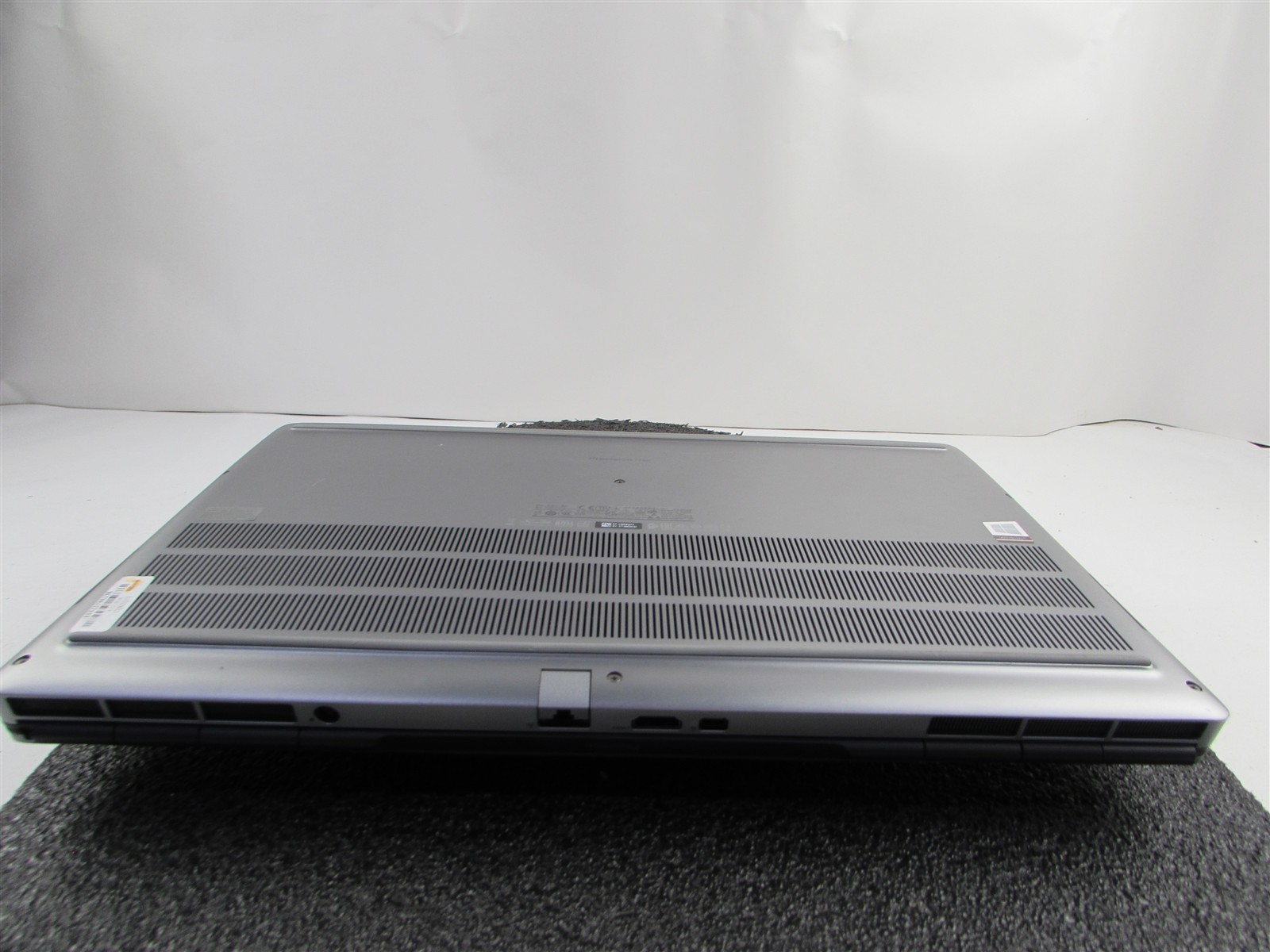 DELL PRECISION 7750 FHD CORE I7-10850H 512GB 64GB RAM RTX 4000 WIN 11 PRO NO BAT