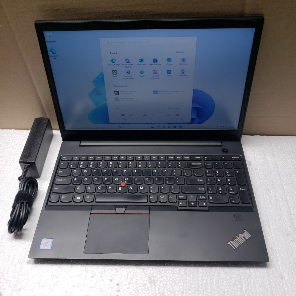 Lenovo ThinkPad E580 Core i5-7200U @ 2.50GHz 8GB RAM 256GB SSD Windows 11 Pro