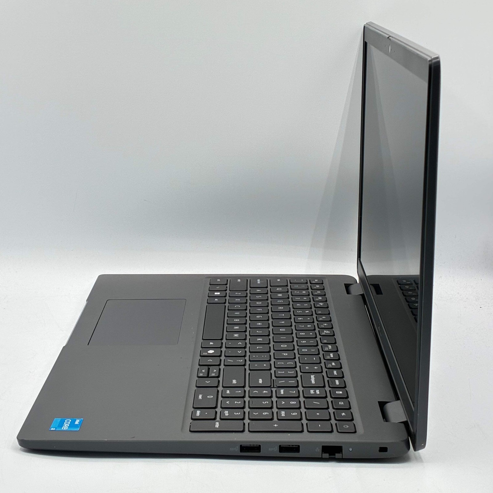 Dell Latitude 3550 14in i3 8GB 256GB Black