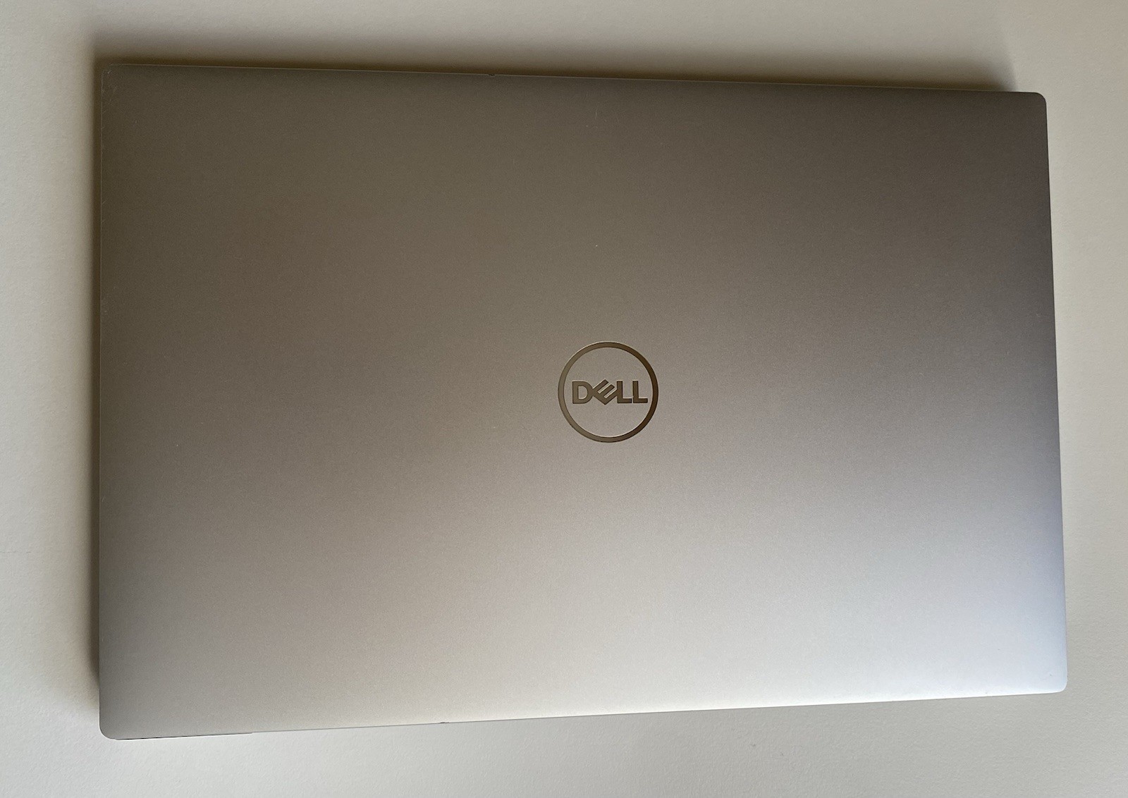 Dell XPS 13 9300 – 13.4 Inch —Touch – i7‑1065G7 – 16GB RAM – 512GB SSD – Silver