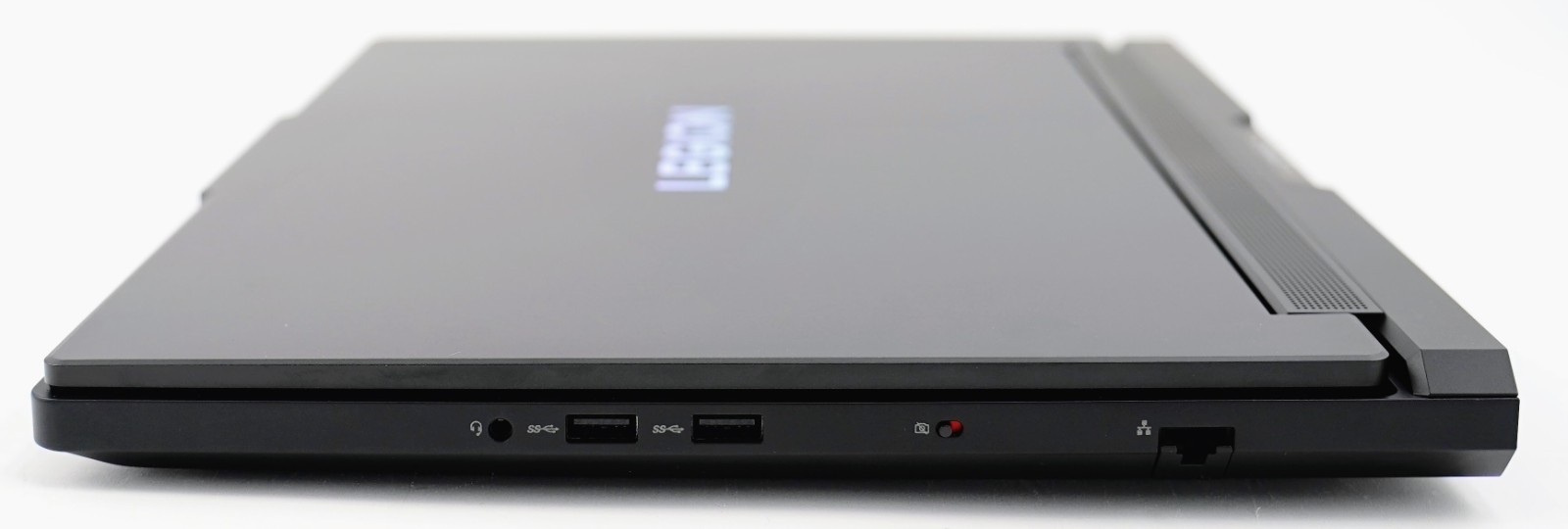 Lenovo 16″ Legion Pro 7i WQXGA OLED, Intel Ultra 9 275HX, RTX 5090, 32GB RAM 1TB
