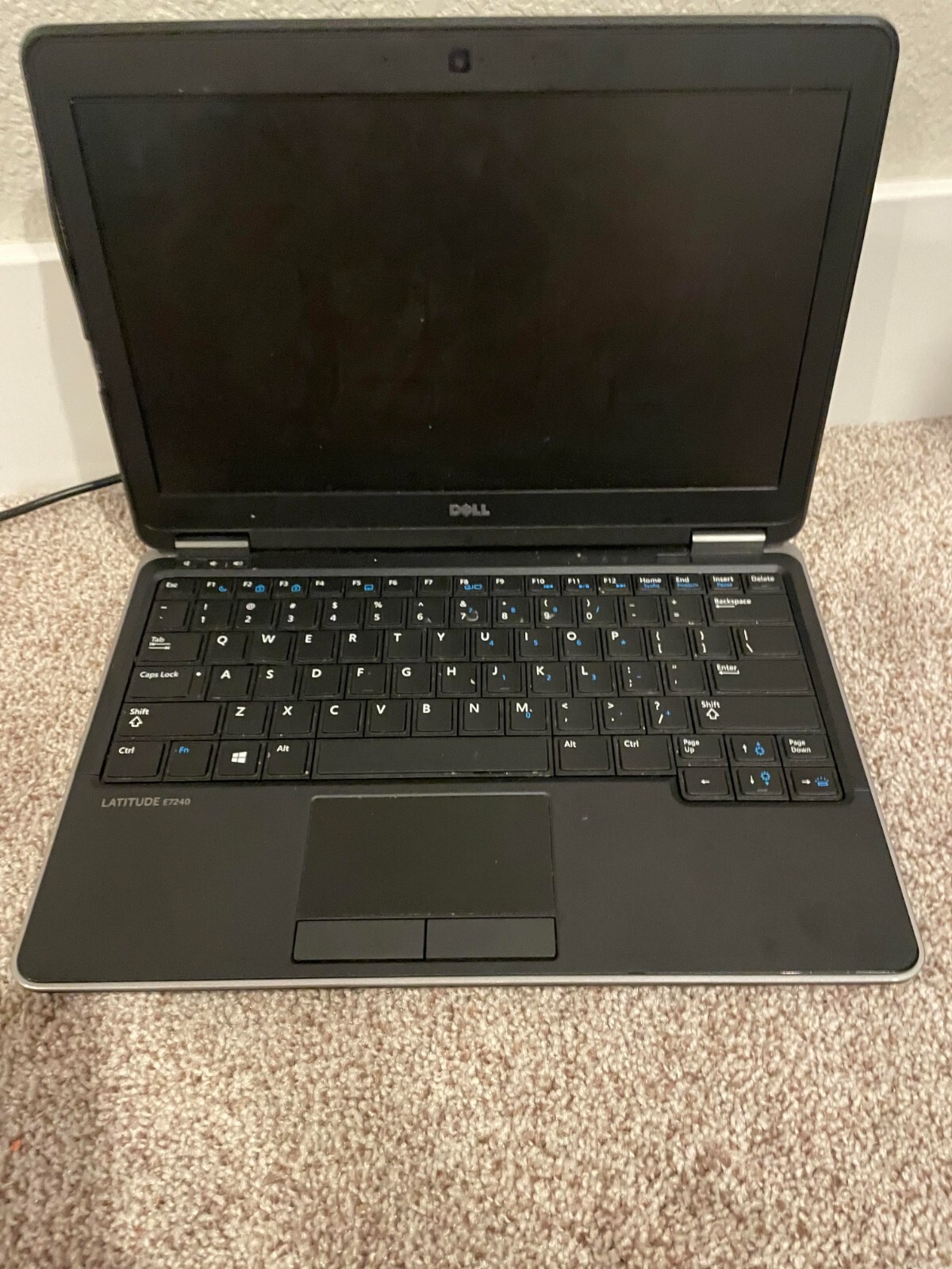 Dell Latitude e7240, I5, 19.GHz, 2,5 GHz, 8gb ram, 120 gb hard drive