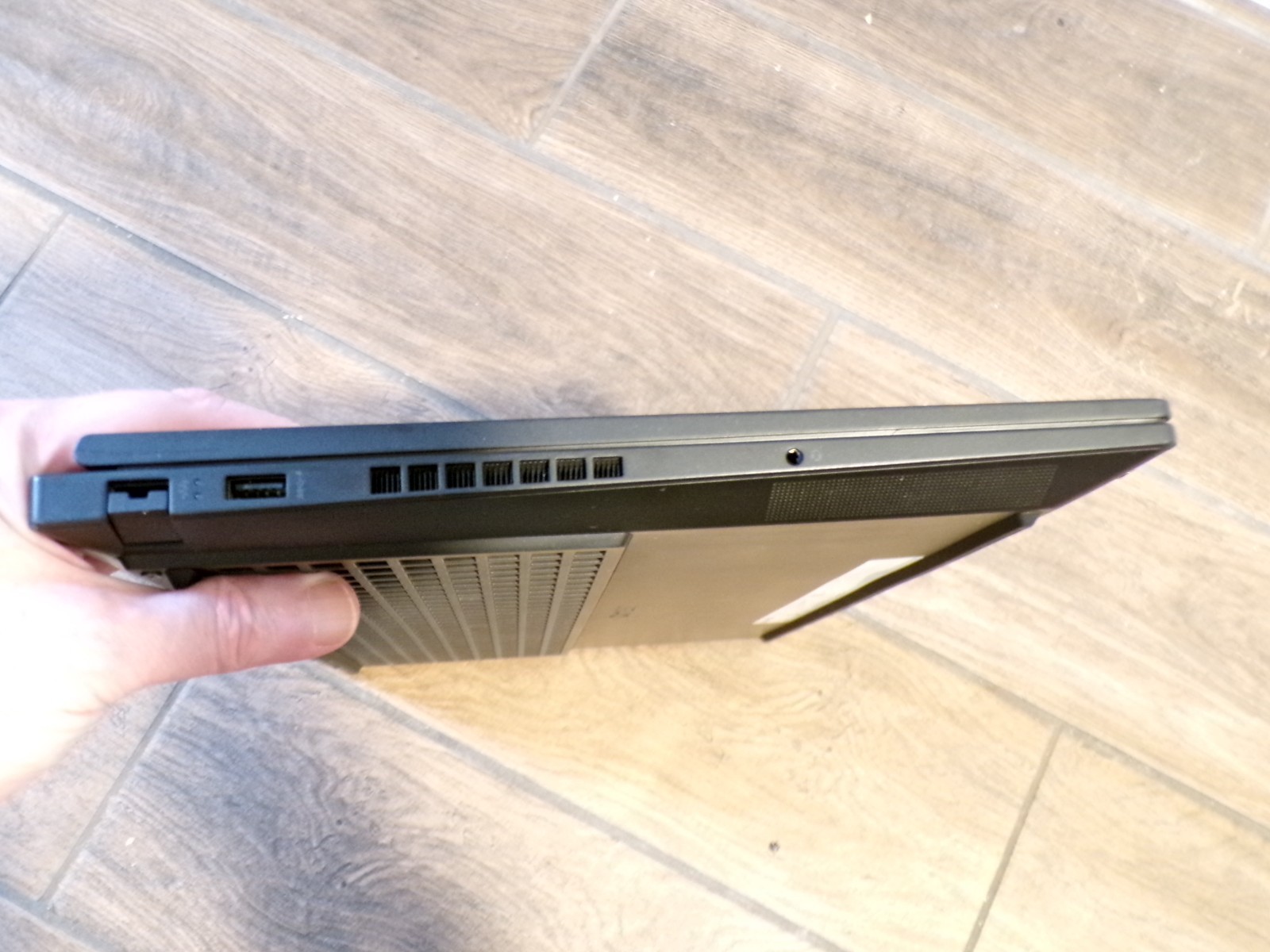 HP OMEN WD0073DX 16.1” 165Hz 165Hz LAPTOP i7-13620H 16GB 1TB SSD RTX 4060