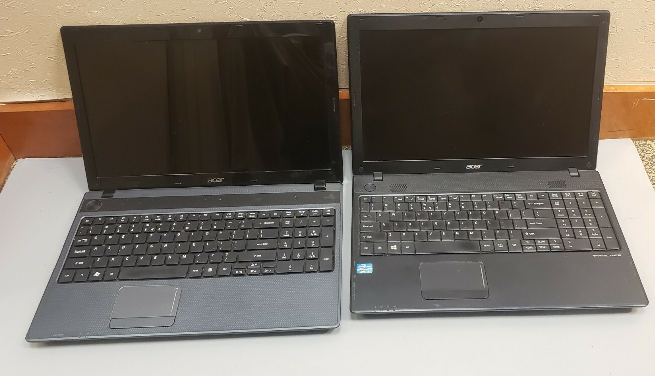 Lot of 2 Used Acer Travelmate P453/Aspire 5733Z-4851 0GB RAM 0GB HDD PARTS