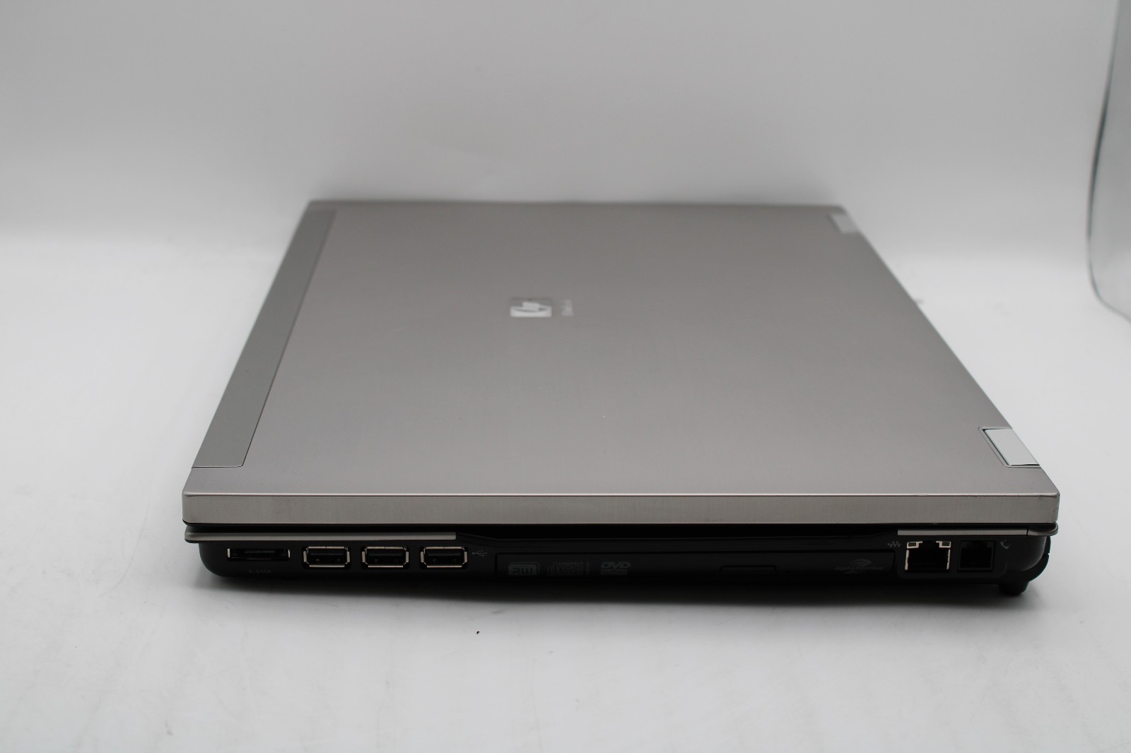 HP EliteBook 8730w _ 2 Duo-T9600 @ 2.8 _ 4GB RAM _ Radeon _ No SSD / OS