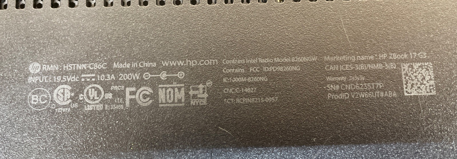 HP ZBook 17 G3 Xeon 8260NGW, NO RAM NO HDD/OS FOR PARTS ONLY READ DESCRIPTION