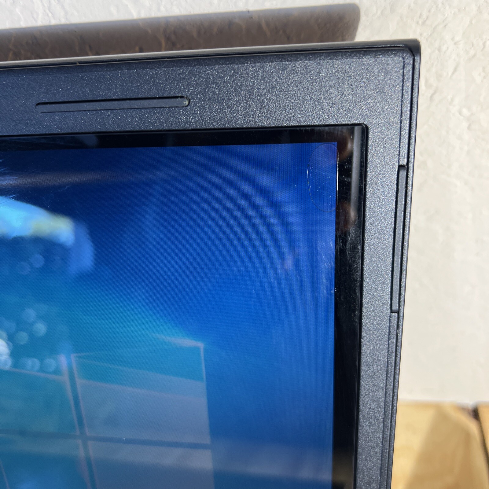 Dell Inspiron 3542 Intel Core i3-4030U 6GB 1TB HDD WEBCAM TOUCHSCREEN