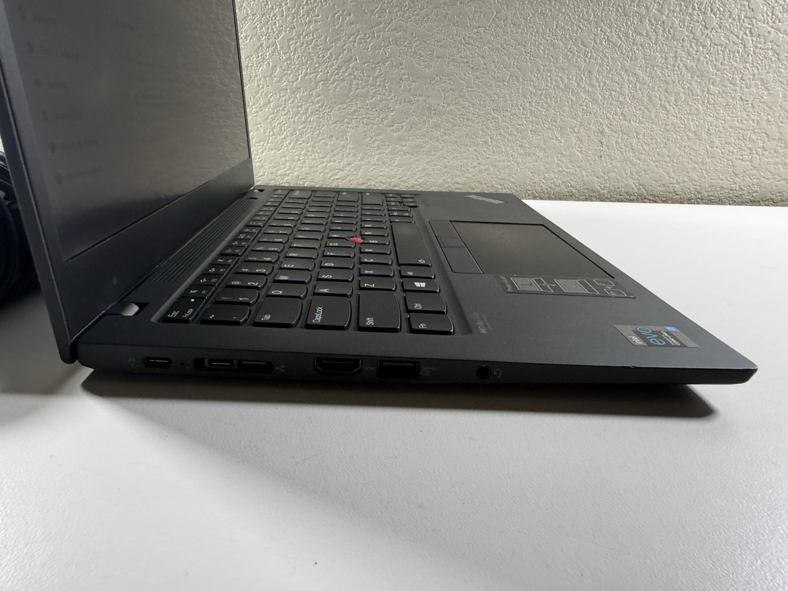 Lenovo ThinkPad T14s Gen 2 i7-1185G7 32GB 14″ FHD 1920×1080 512GB WWAN 4G Touch