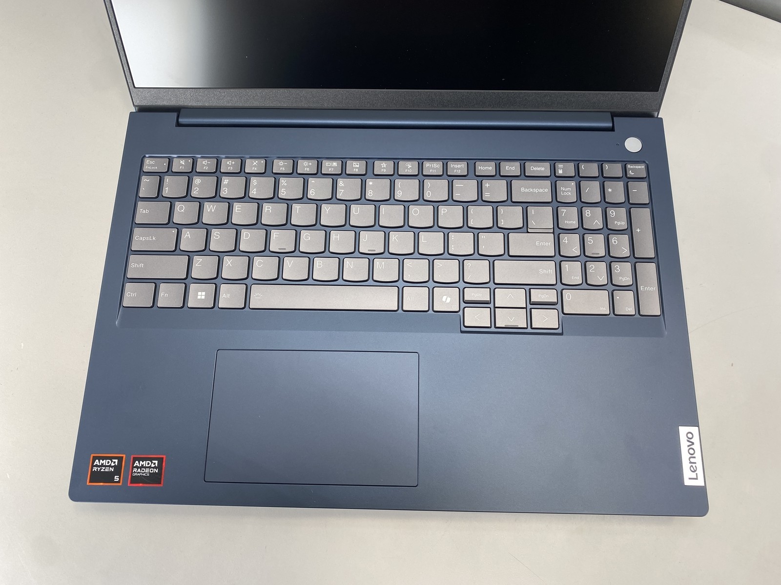 Lenovo Laptop ThinkBook 16 G7 16″ AMD Ryzen 5 150 512GB- Cosmic Blue
