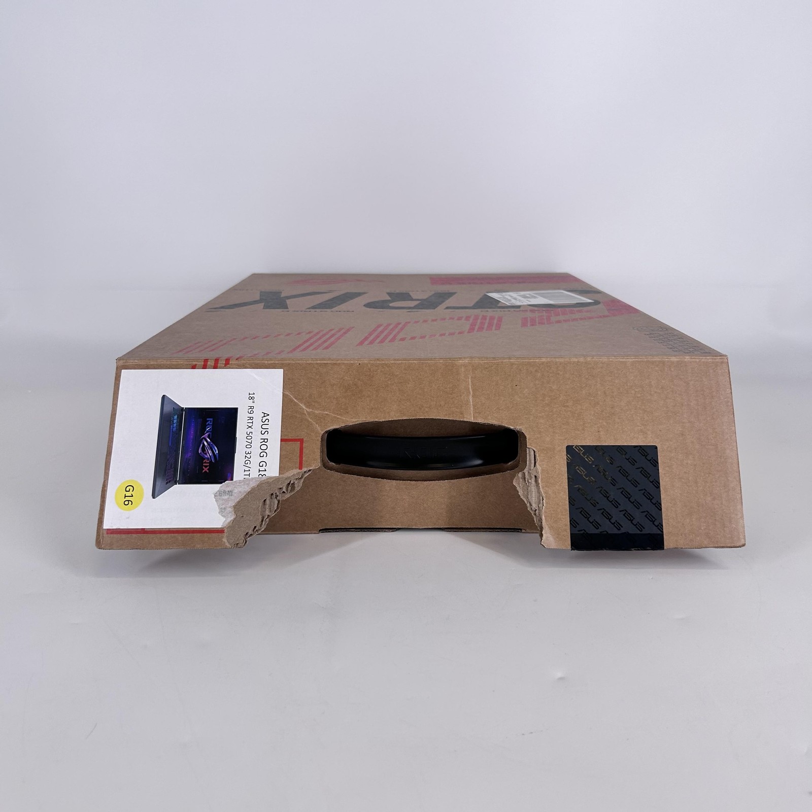 Asus ROG Strix G18 G814 240Hz QHD+ 2.5 GHz Ryzen 9 9955HX 32GB 1TB RTX 5070