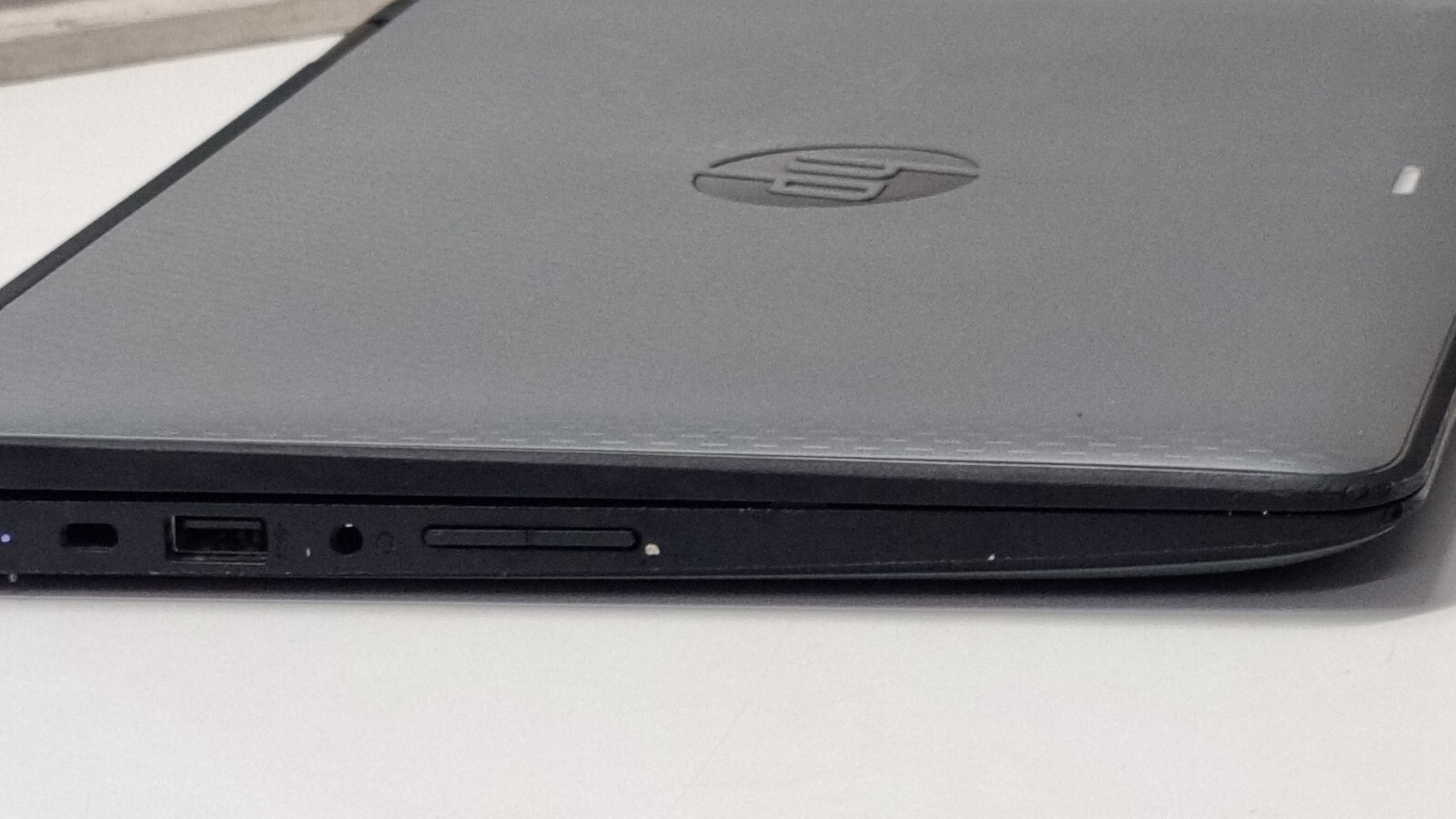 2-in-1 HP ProBook x360 11 G1 EE 11.6″ TOUCHSCREEN 192GB SSD 4GB TABLET LAPTOP