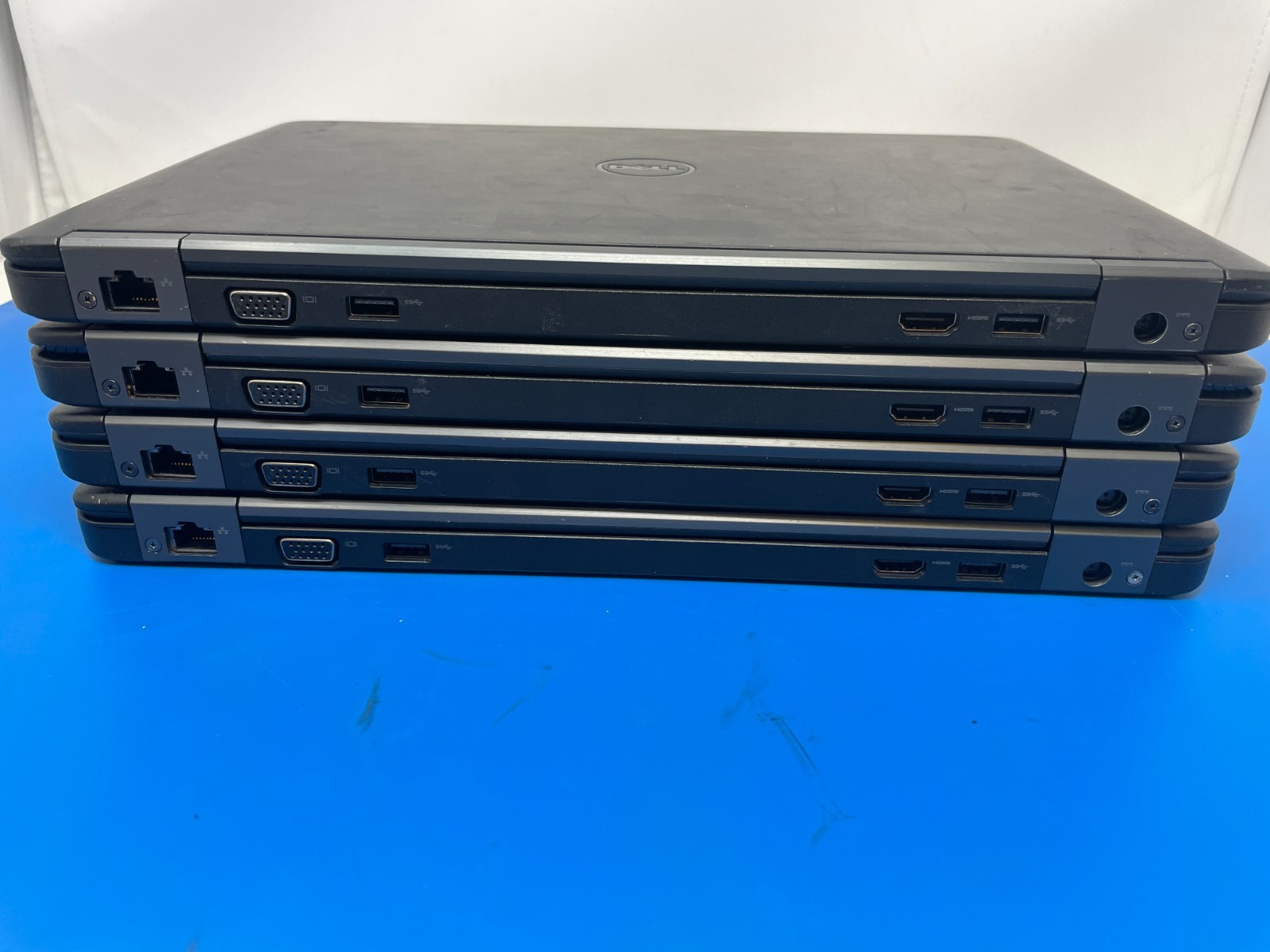 Lot: 4 Dell Latitude E5450 14″ Core i5 5th Gen 8GB RAM 500GB HDD FOR REPAIR