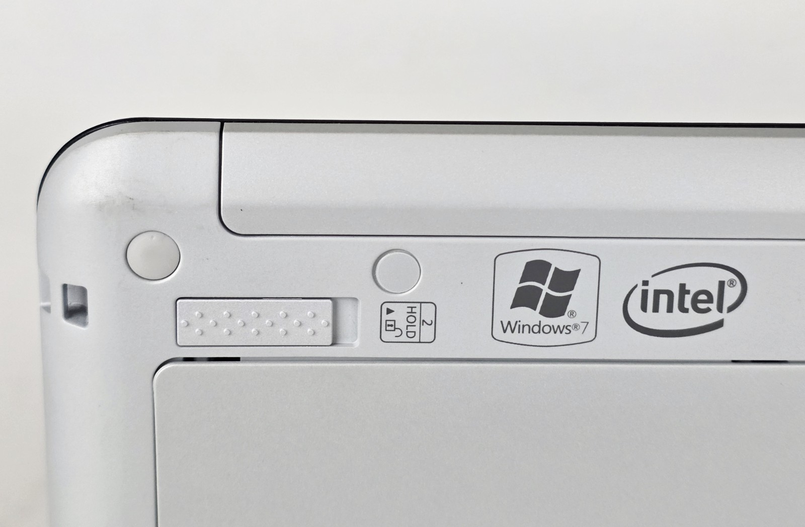 Fujitsu Stylistic Q Series Q550 PC Tablet Windows 7 Pro (FOR PARTS OR REPAIR)