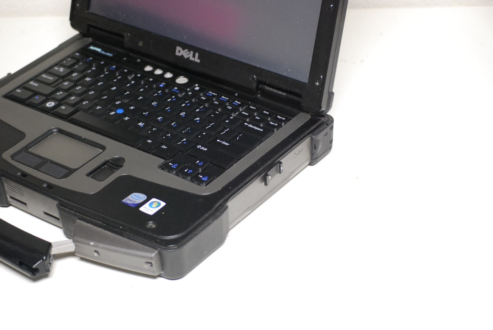 Dell XFR D630 Core 2 Duo Rugged Laptop 3gb 250g Win Xp Pro SP3 DVDRW Serial Port