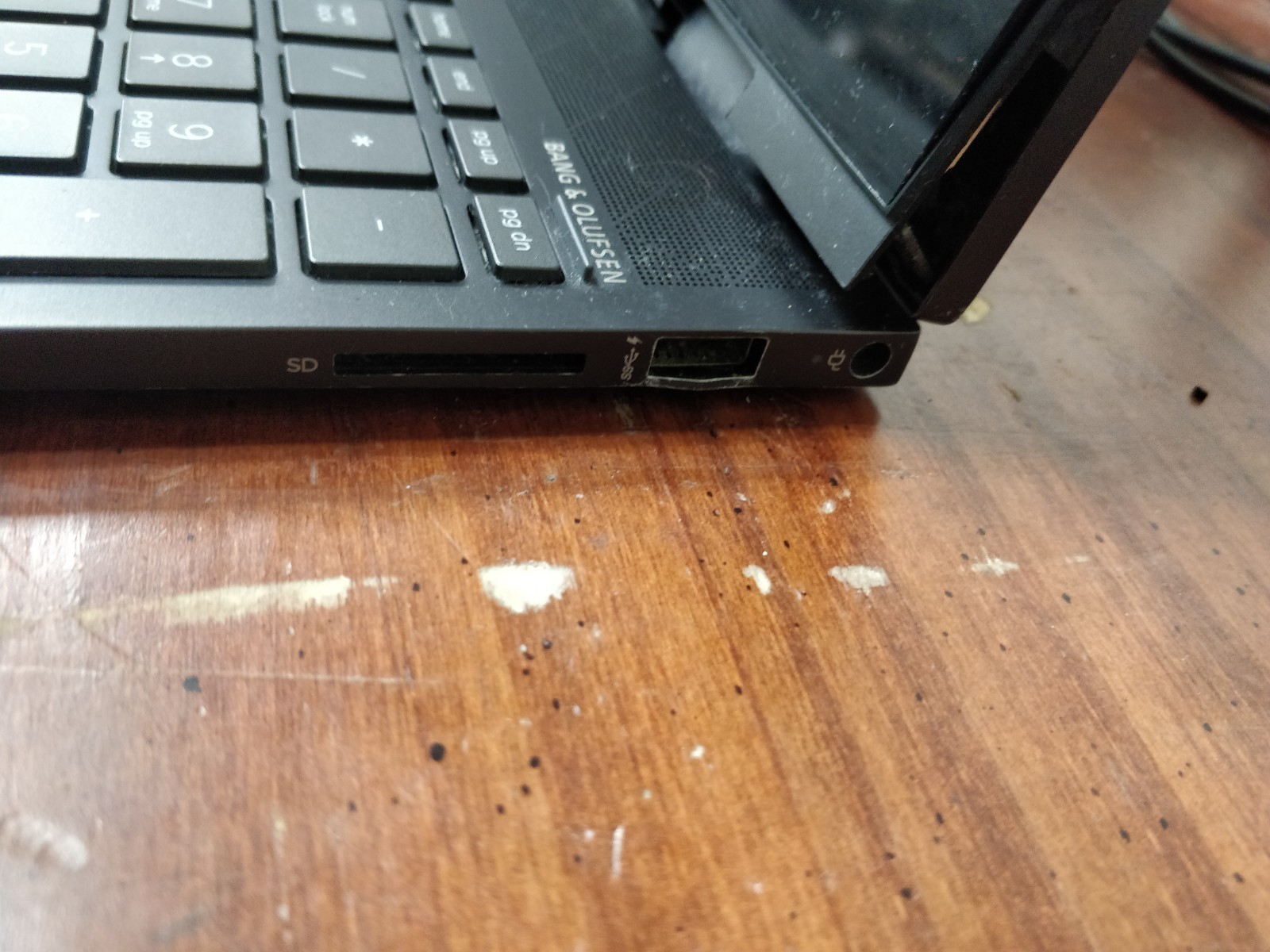 HP ENVY x360 15m-ee0023dx AMD Ryzen 7 4700U@2.00GHz 8GB RAM NO DRIVE PART 9130