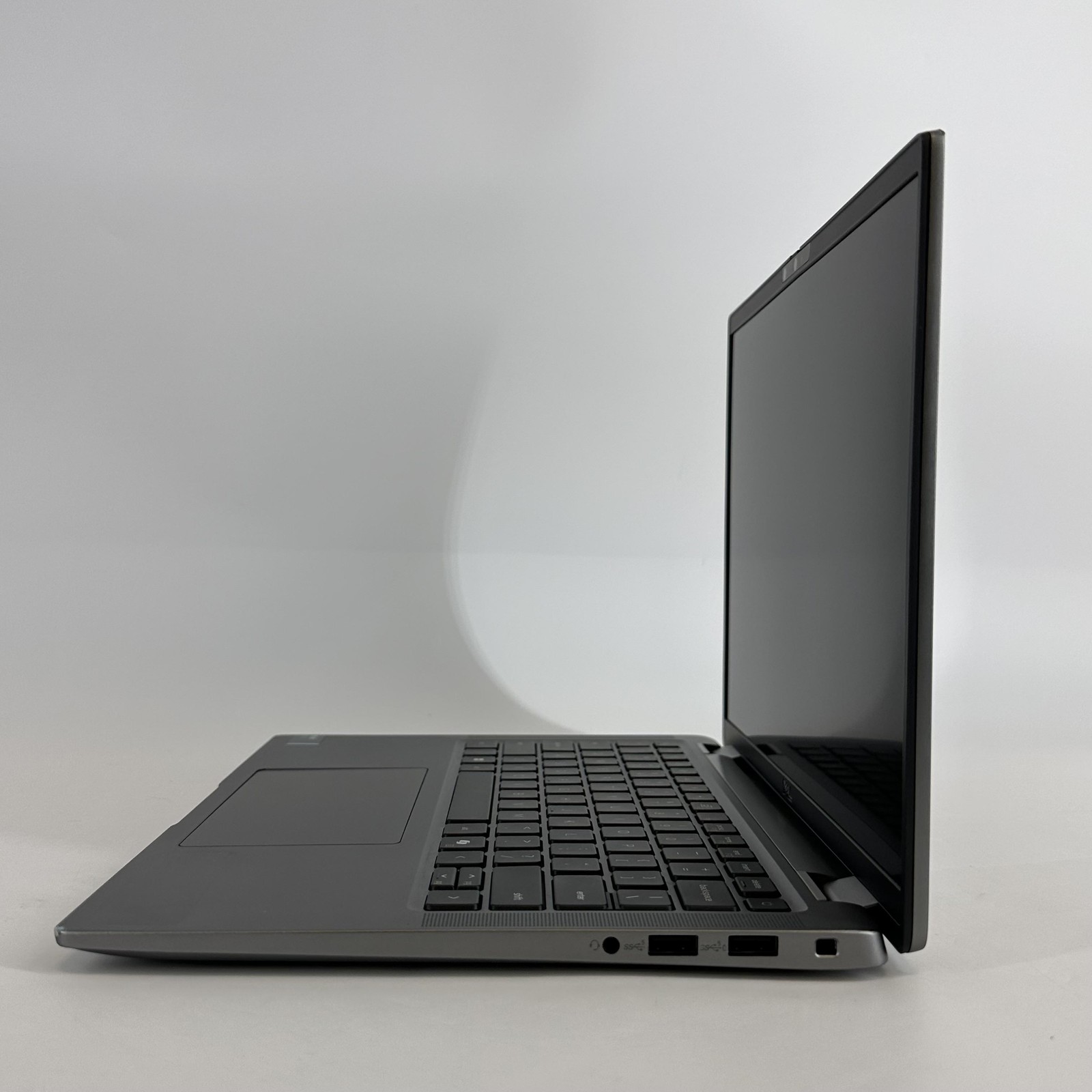 Dell Latitude 7450 14 QHD+ TOUCH 3.8 GHz Ultra 7 165H 32GB 256GB SSD BENT FRAME