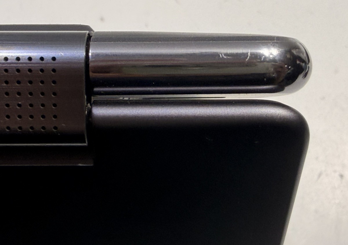 LENOVO YOGA 9 14IRP8 W/CHRGR WITH SCUFFS (P11036310)