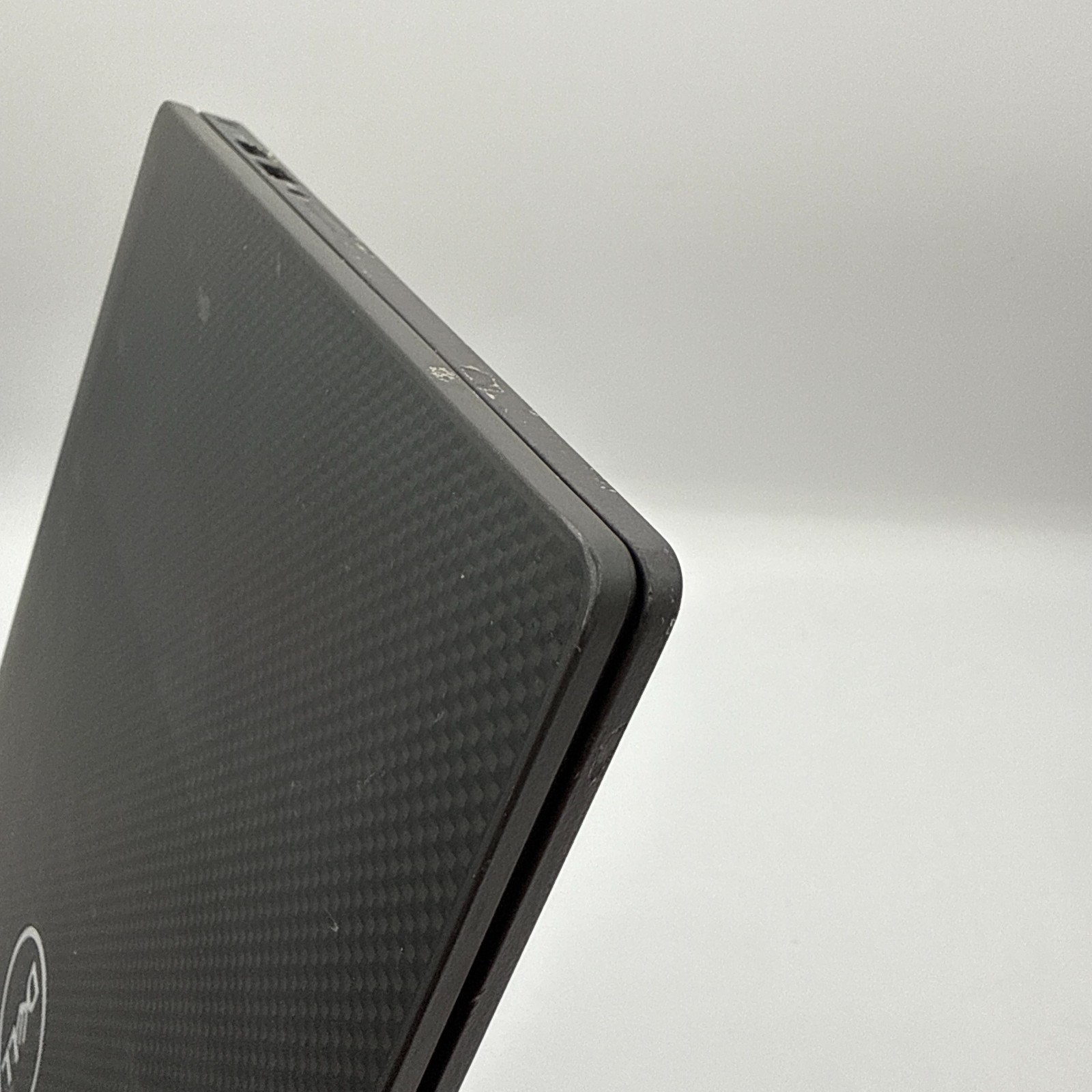 Dell Latitude 7410 14″ Touch i7-10610U 16GB 256GB SSD Win11 Pro Laptop FHD