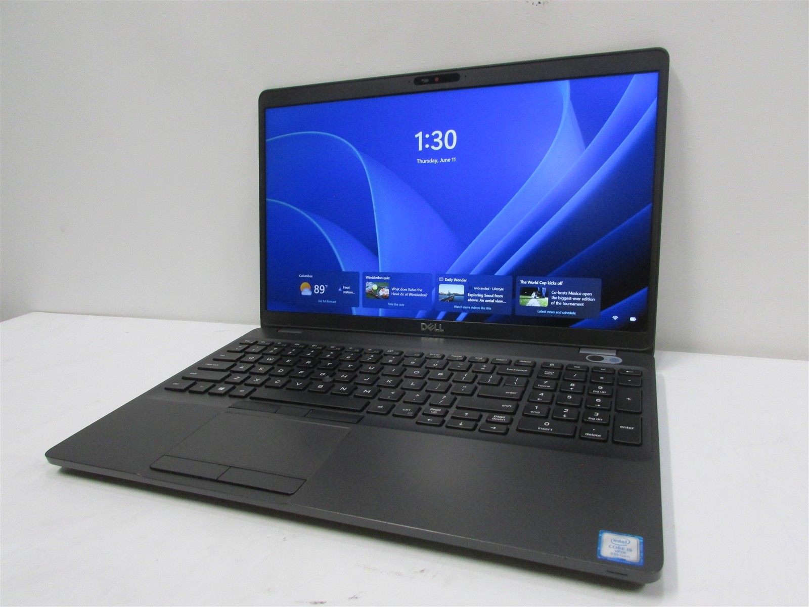 Dell Latitude 5500 i5-8365U 1.6GHz 8GB RAM 256GB m.2 15.6″ Win 11 Pro COSM DMG