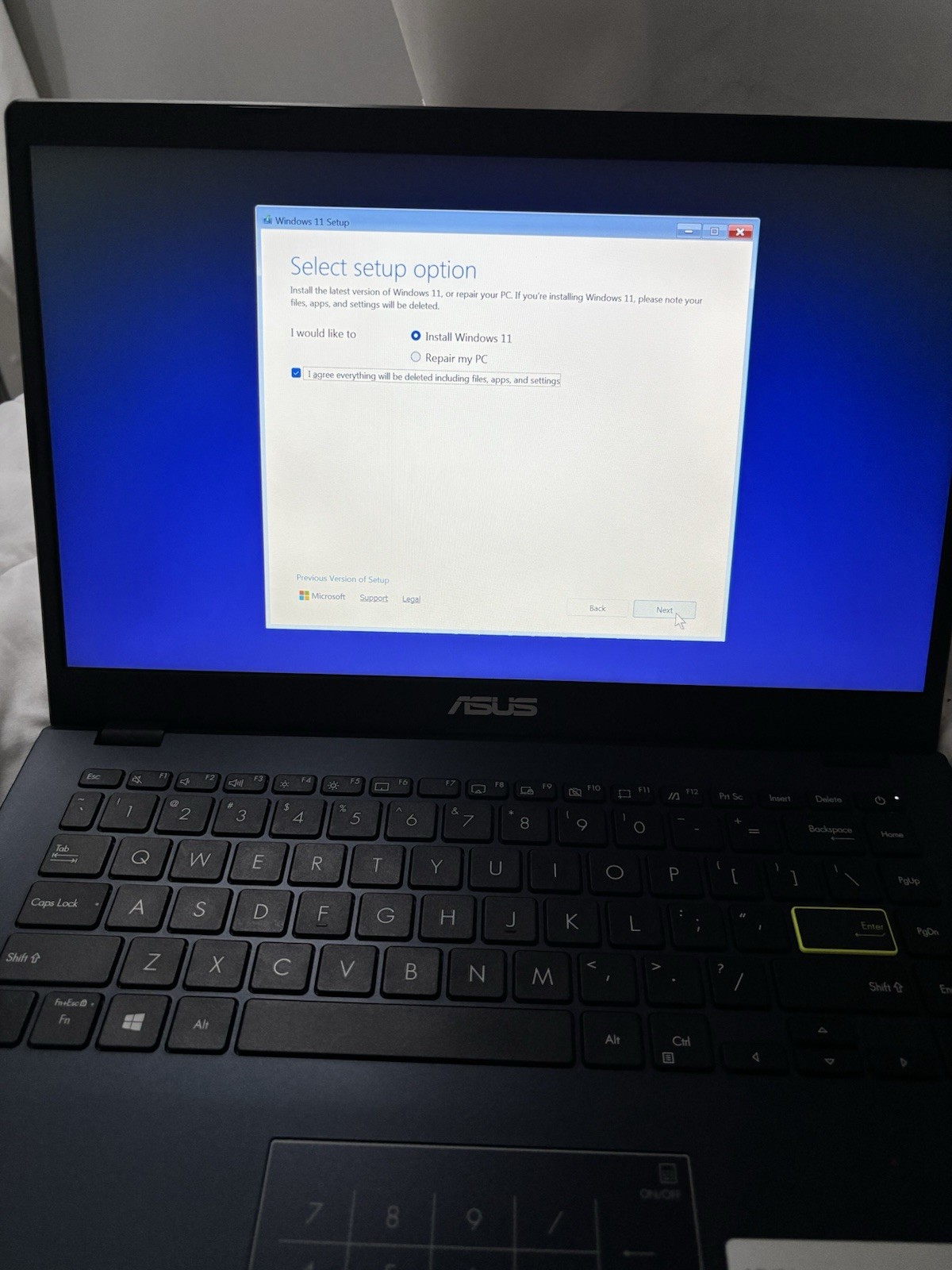 ASUS Laptop Intel Celeron 15-15.9 in Windows 11 Home Notebook, Black