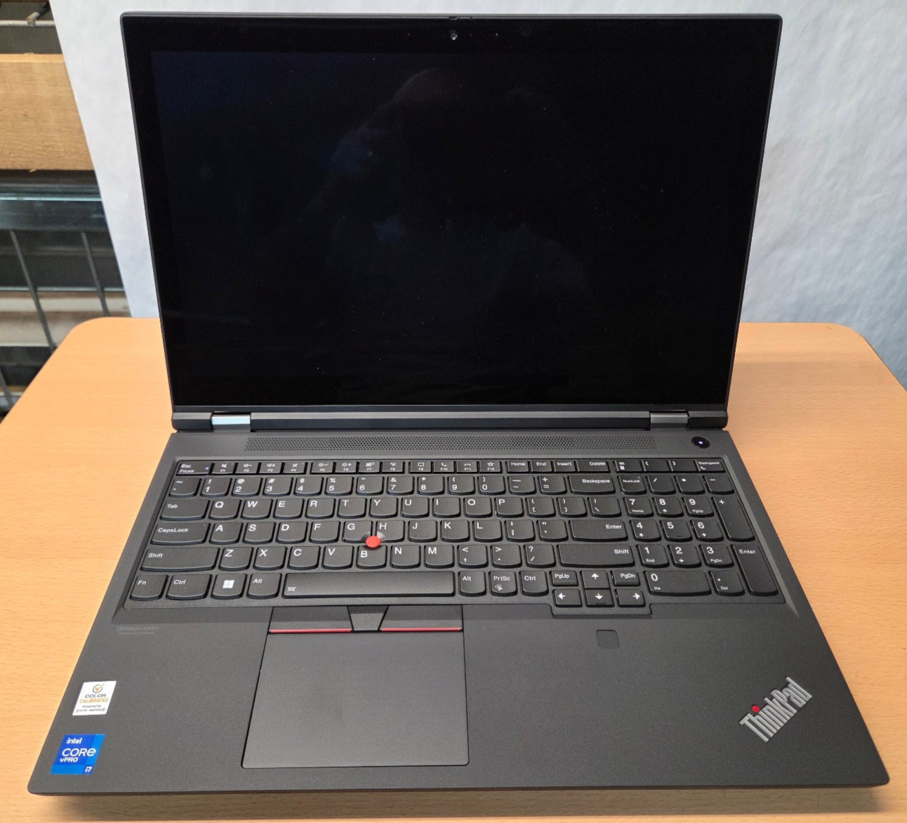 Lenovo ThinkPad P15 Gen2 I7-11850H vPro 64GRAM 512GSSD WIN11P 15.6 OLED RTXA3000