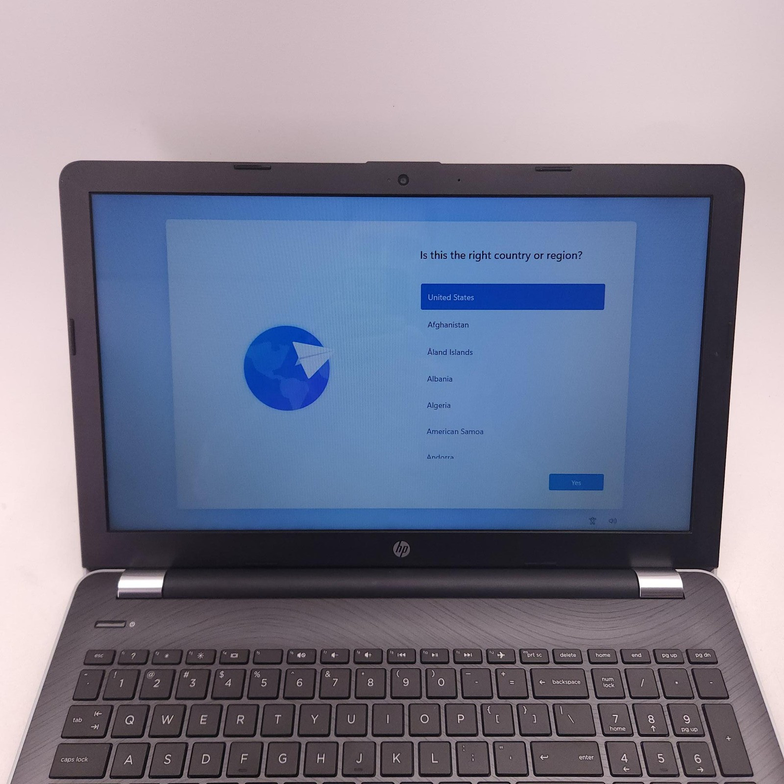 HP Pavilion 15-bs062st 15.6in Laptop Intel i3 7th Gen 6GB 1TB HDD Win10 – Good