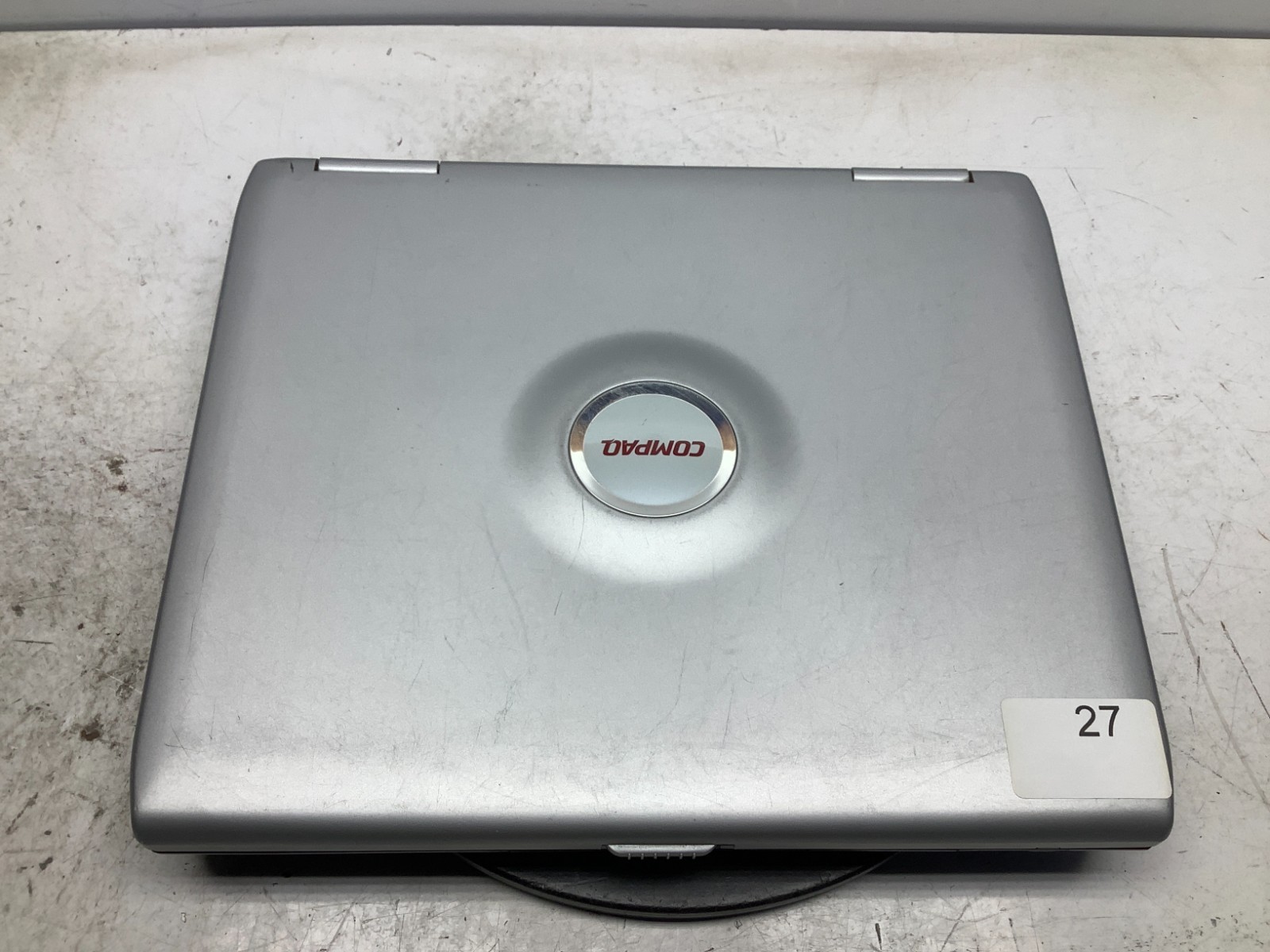 Compaq Presario 2100-2195US AMD Athlon XP-M 2500+ 1.87GHz 456 MB NO HDD