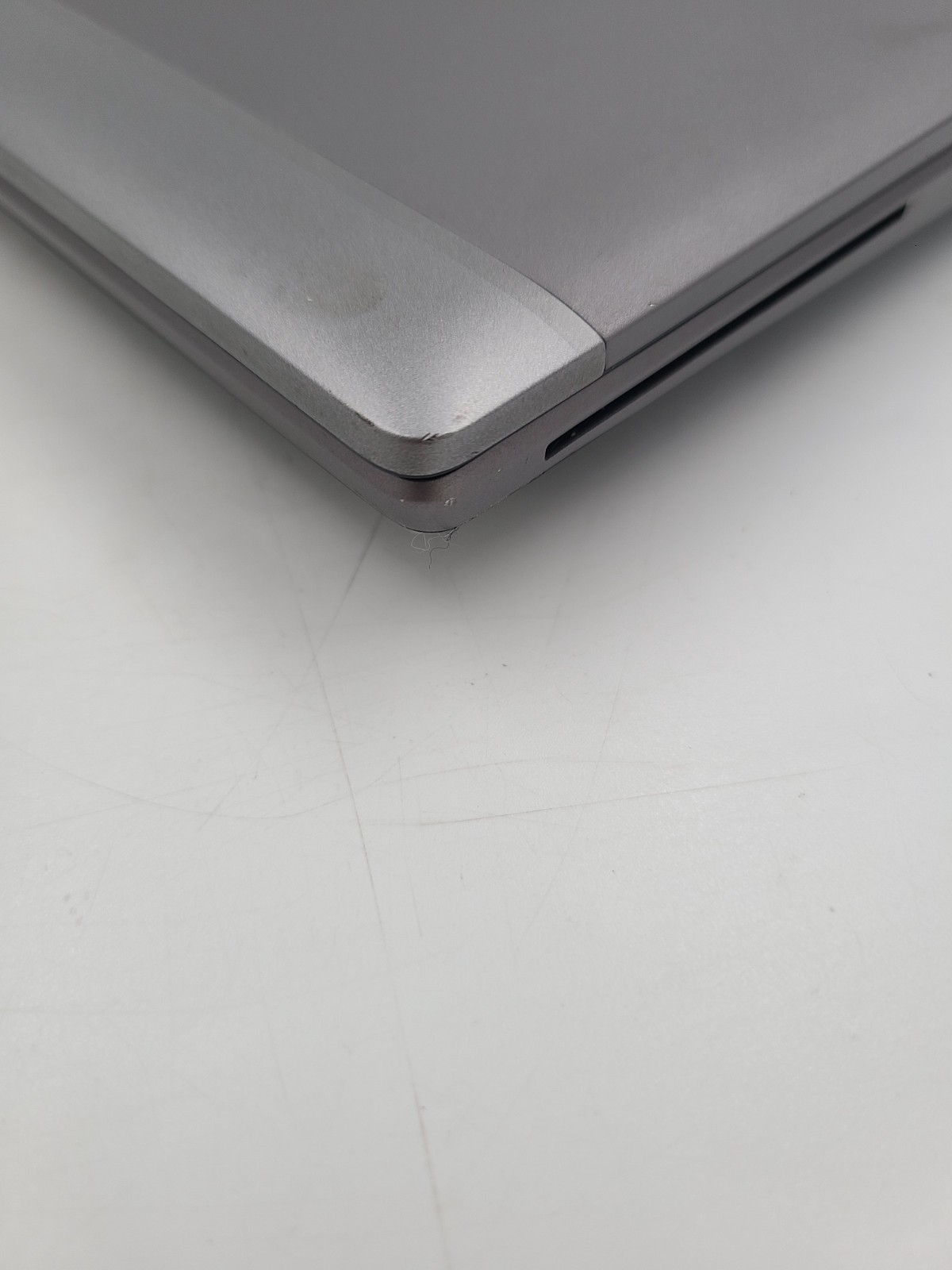HP zBook 15 G6 i7-9850H 2.60GHz 48GB Ram 256GB SSD Win 11 Pro NVIDIA T2000