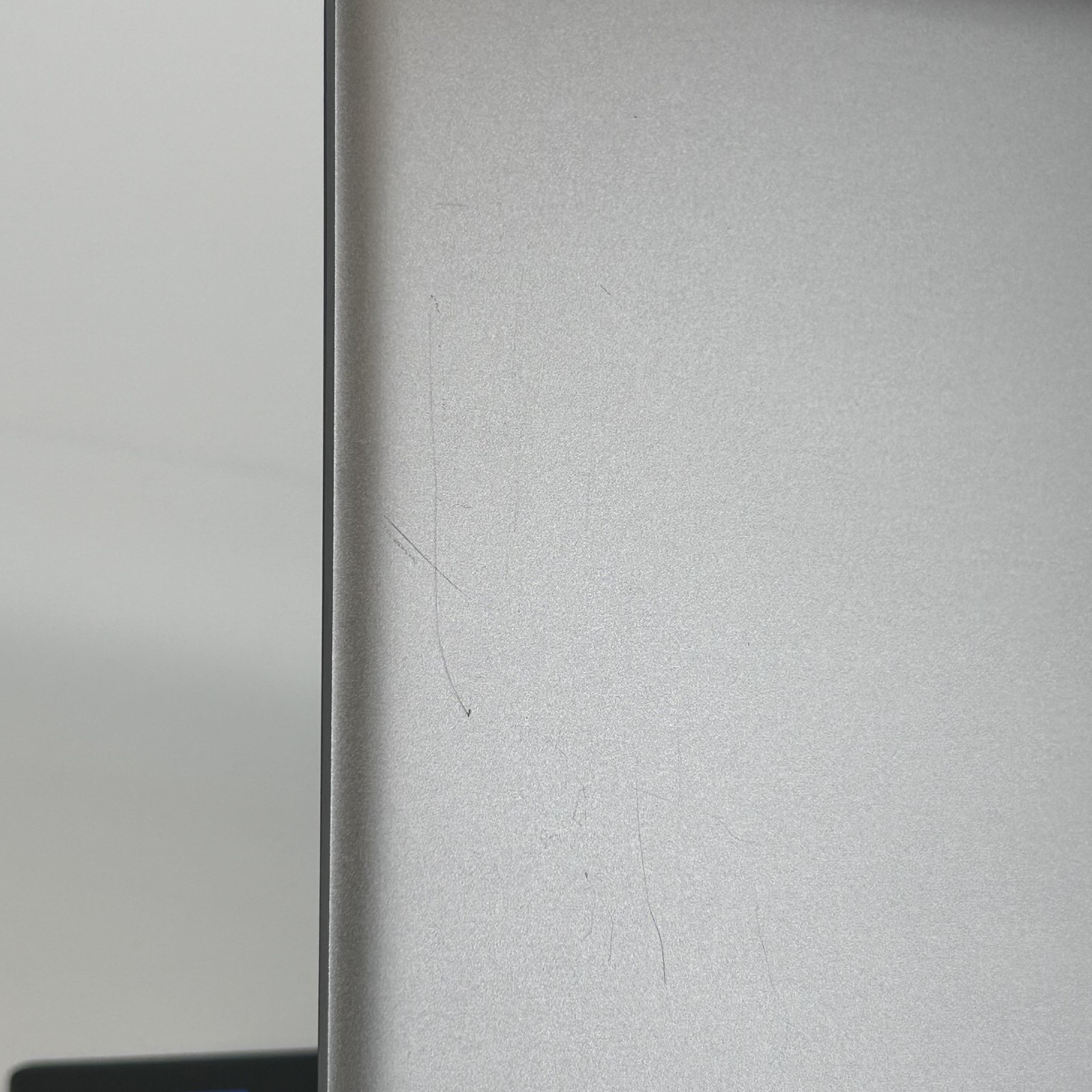 Dell Precision 7760 17.3 FHD 2.6GHz Ultra 9 285H 32GB 512GB RTX A4000 Bent Frame