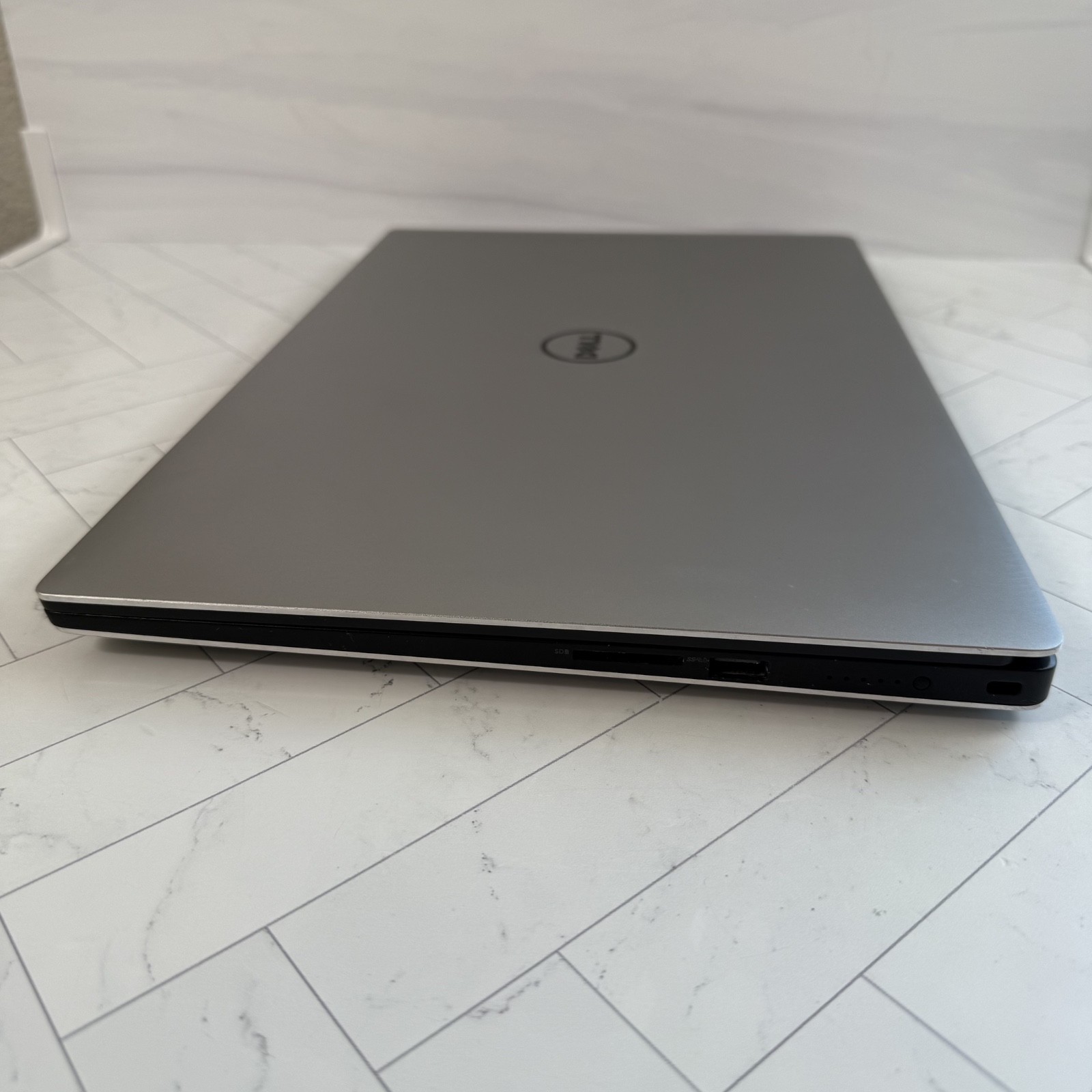 Dell Precision 5510 Workstation Laptop – For Parts, As Is No Power #H829