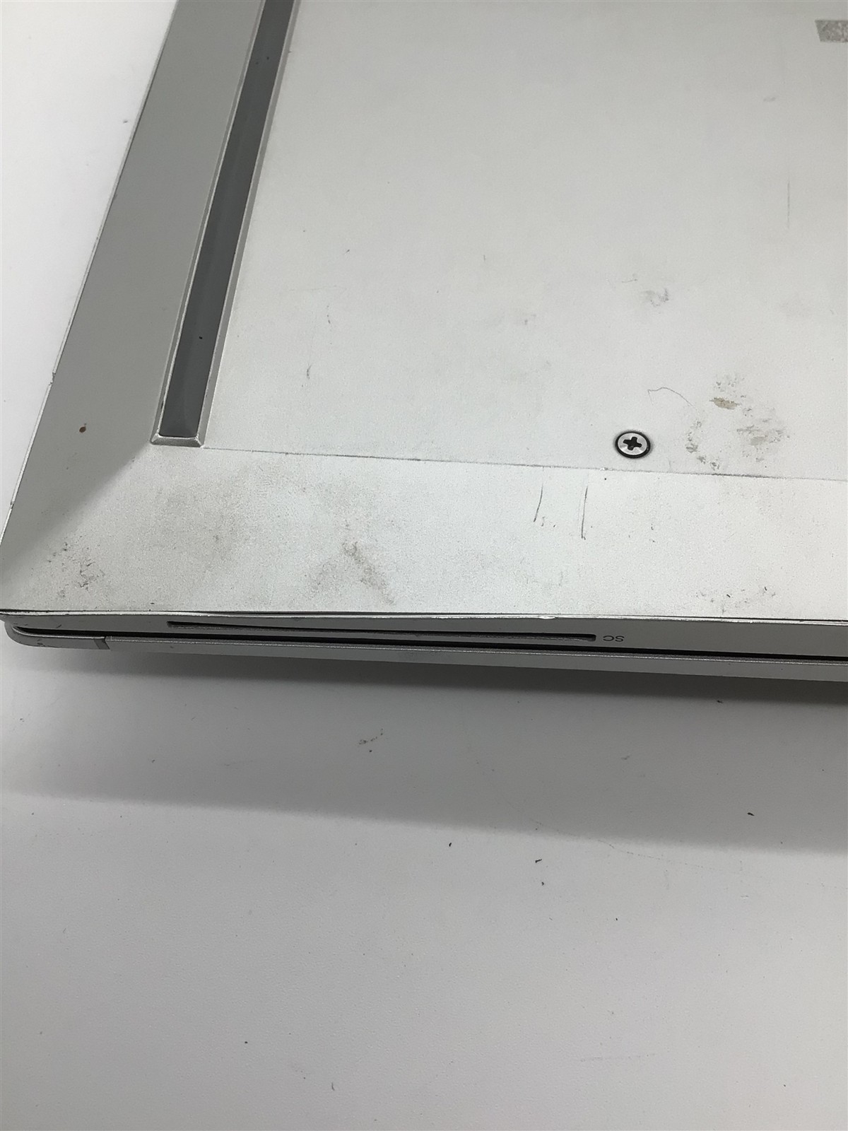 HP EliteBook 845 AMD Ryzen 5 PRO 4650U/8GB RAM/No SSD