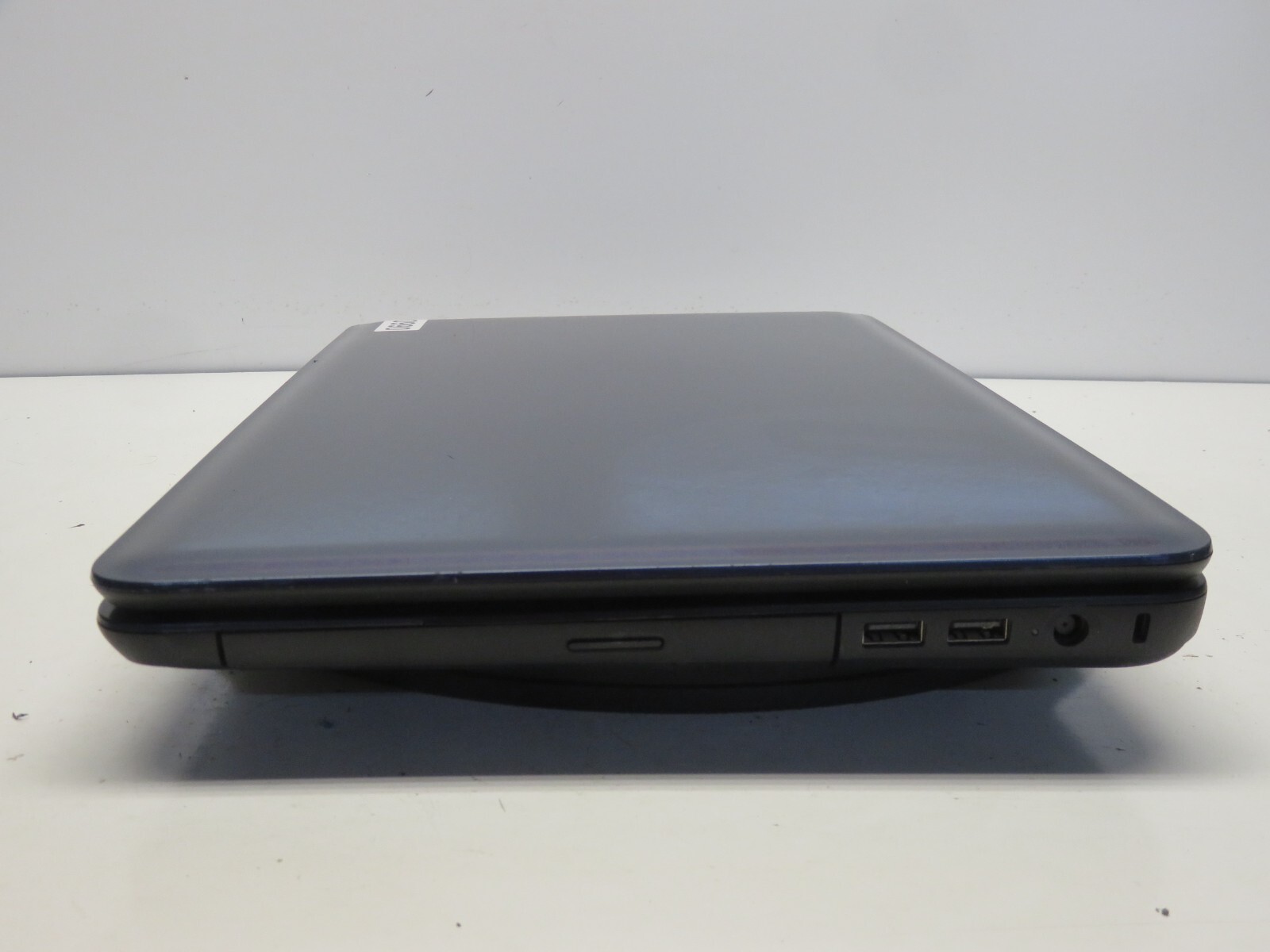 HP Pavilion dv6 Notebook PC AMD Phenom II P960 1800MHz 4GB NO HDD No Batt