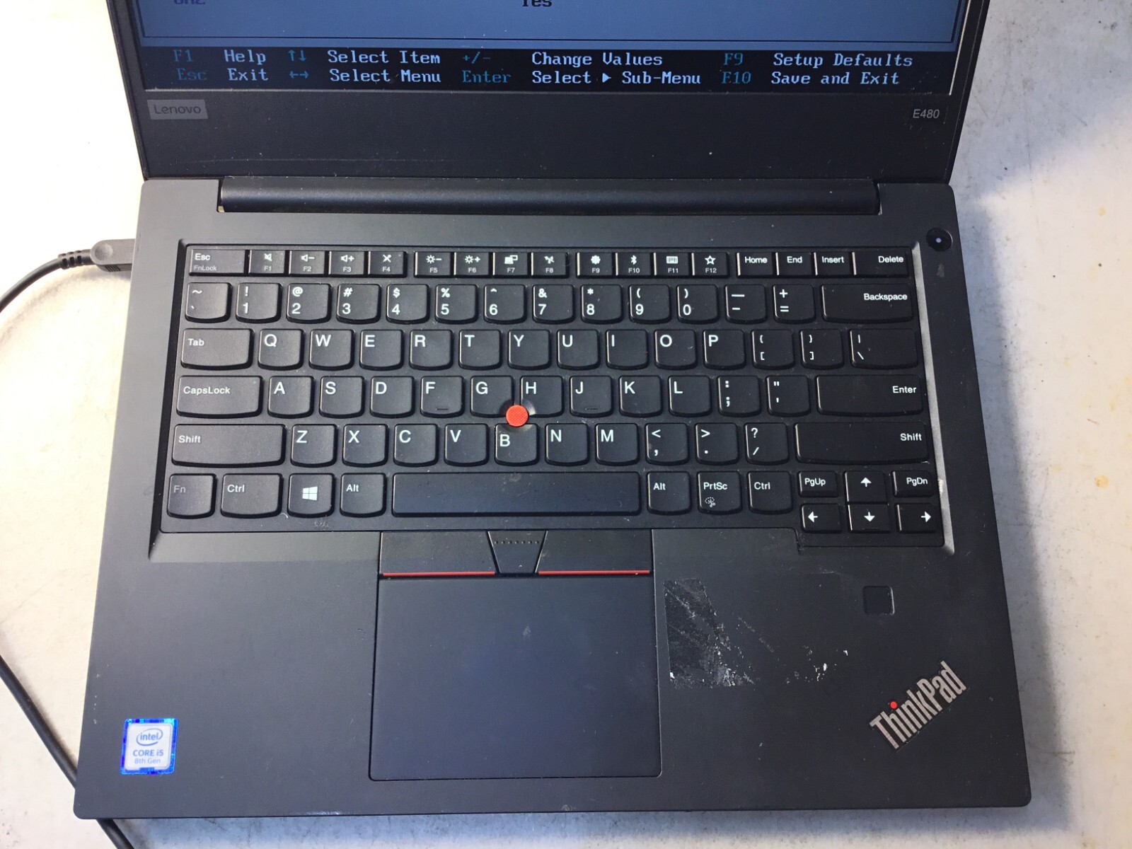 Lenovo ThinkPad E480, i5-8250 1.60Ghz, 4GB RAM, NO HDD