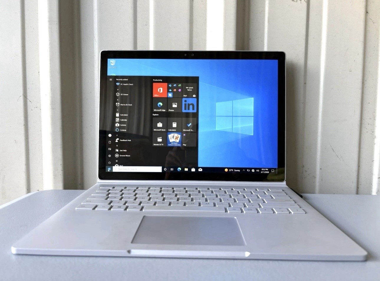 Microsoft Laptop 2/6 Gen I5/ 8 Ram/ 128 Ssd/ Win 10 Pro/ Charger Included/ Touch